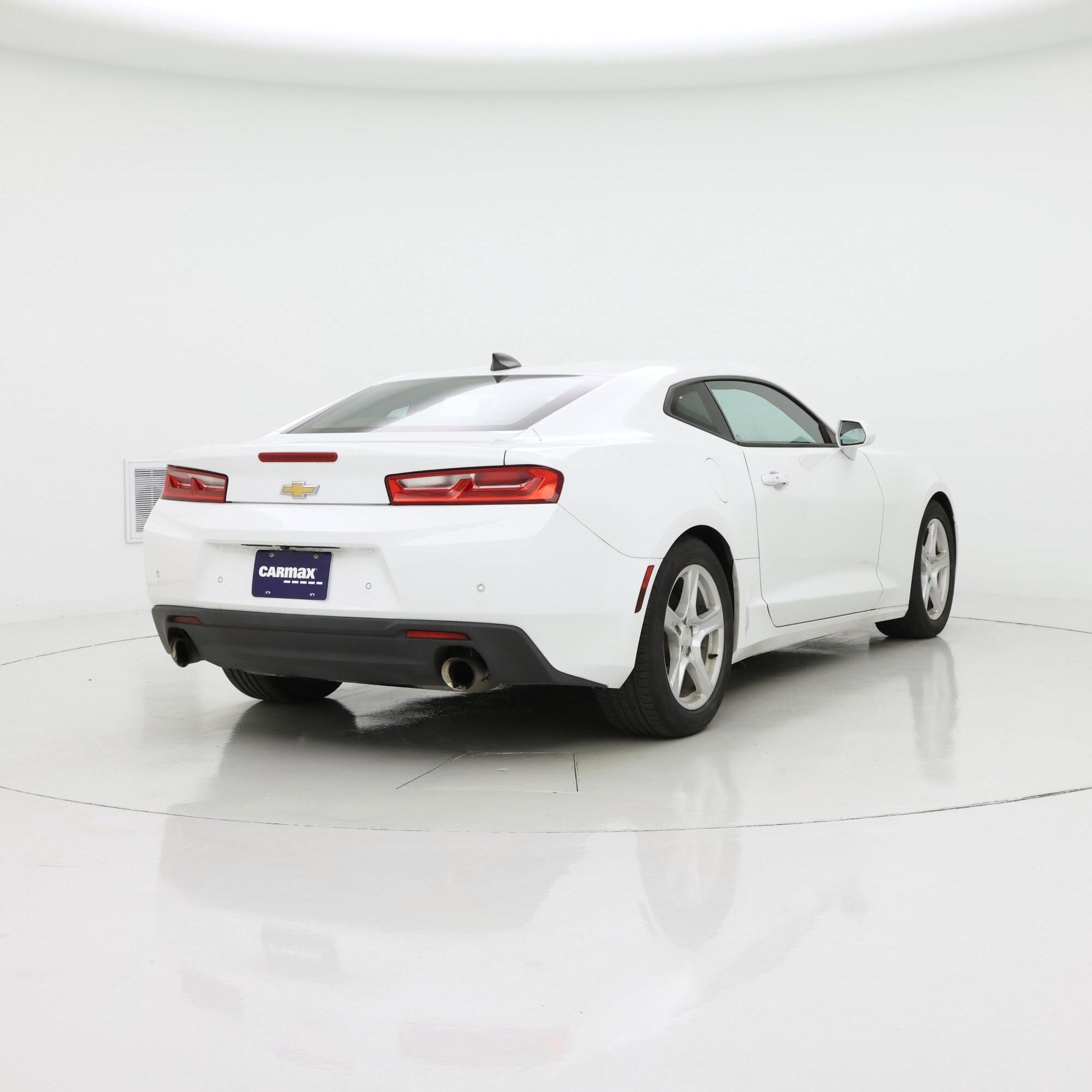 Thumbnail: 2017 Chevrolet Camaro - 8