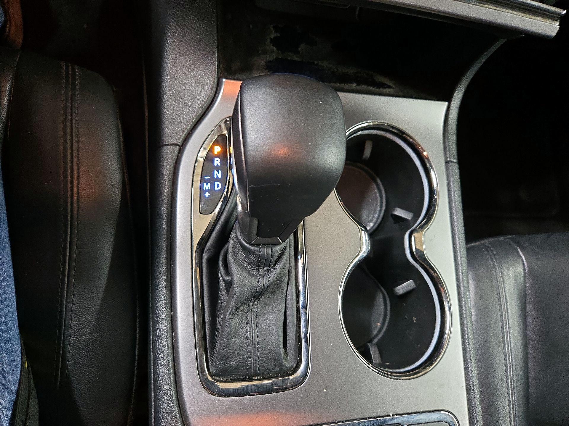 Thumbnail: 2019 Jeep Grand Cherokee - 18