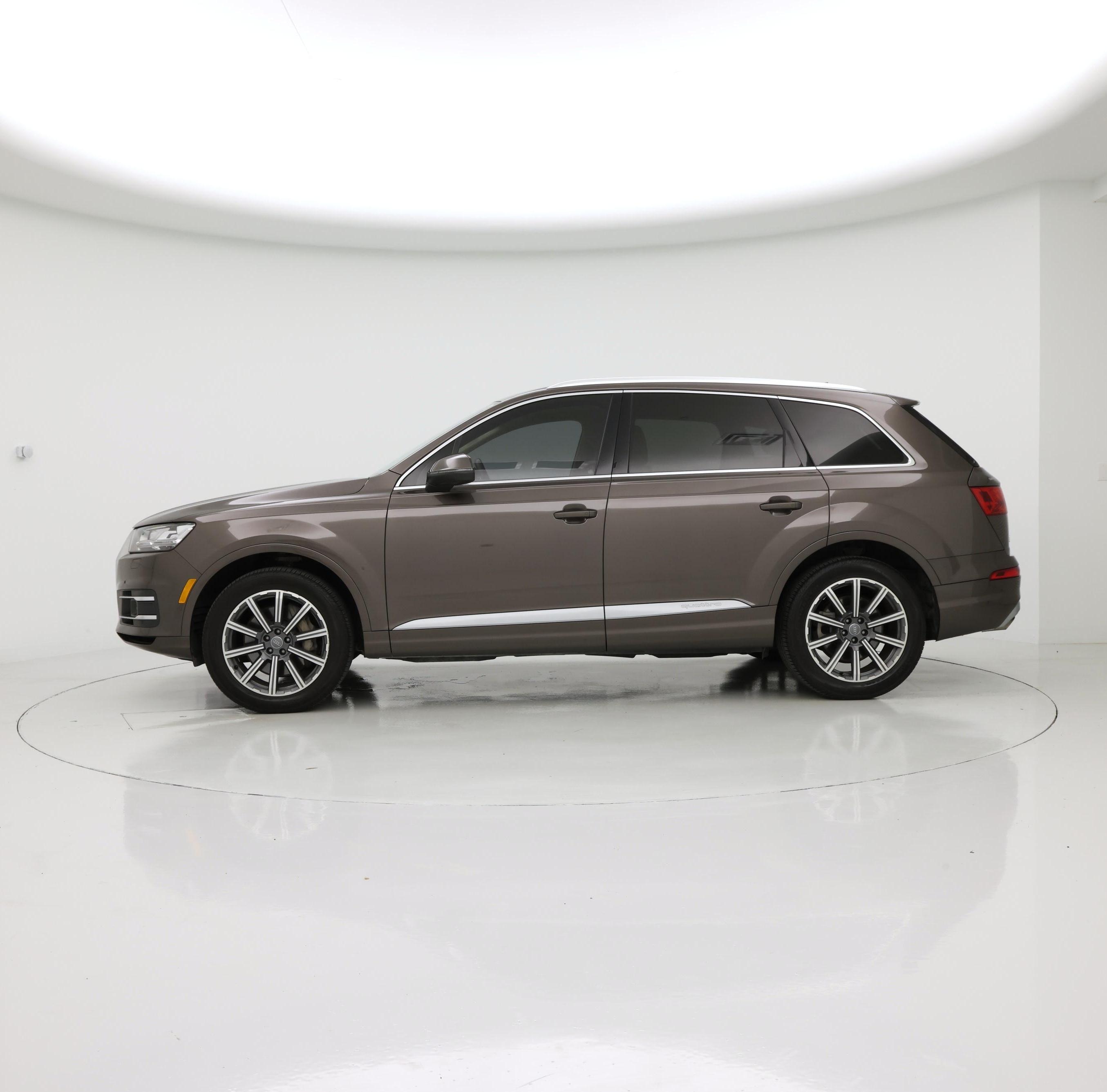 Thumbnail: 2017 Audi Q7 - 3