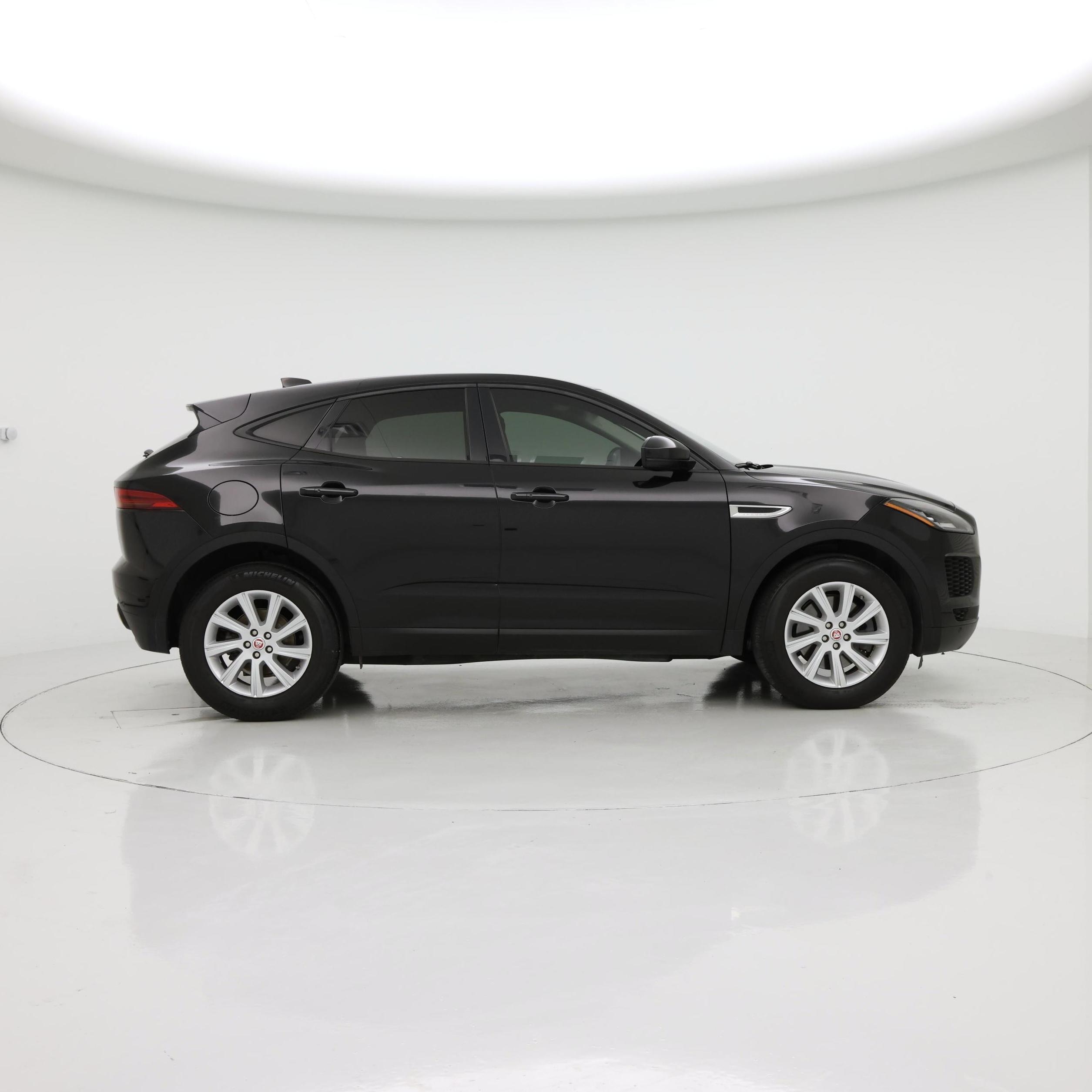 Thumbnail: 2020 Jaguar E-Pace - 7