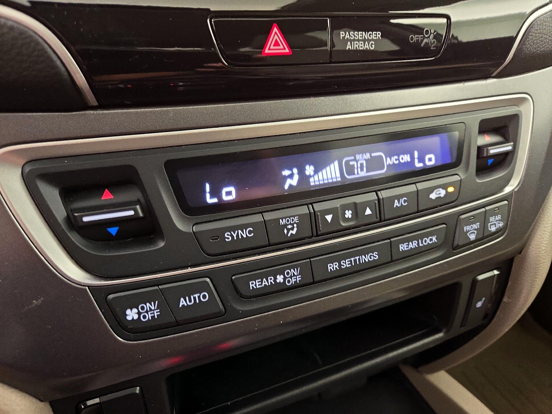 Thumbnail: 2021 Honda Pilot - 16