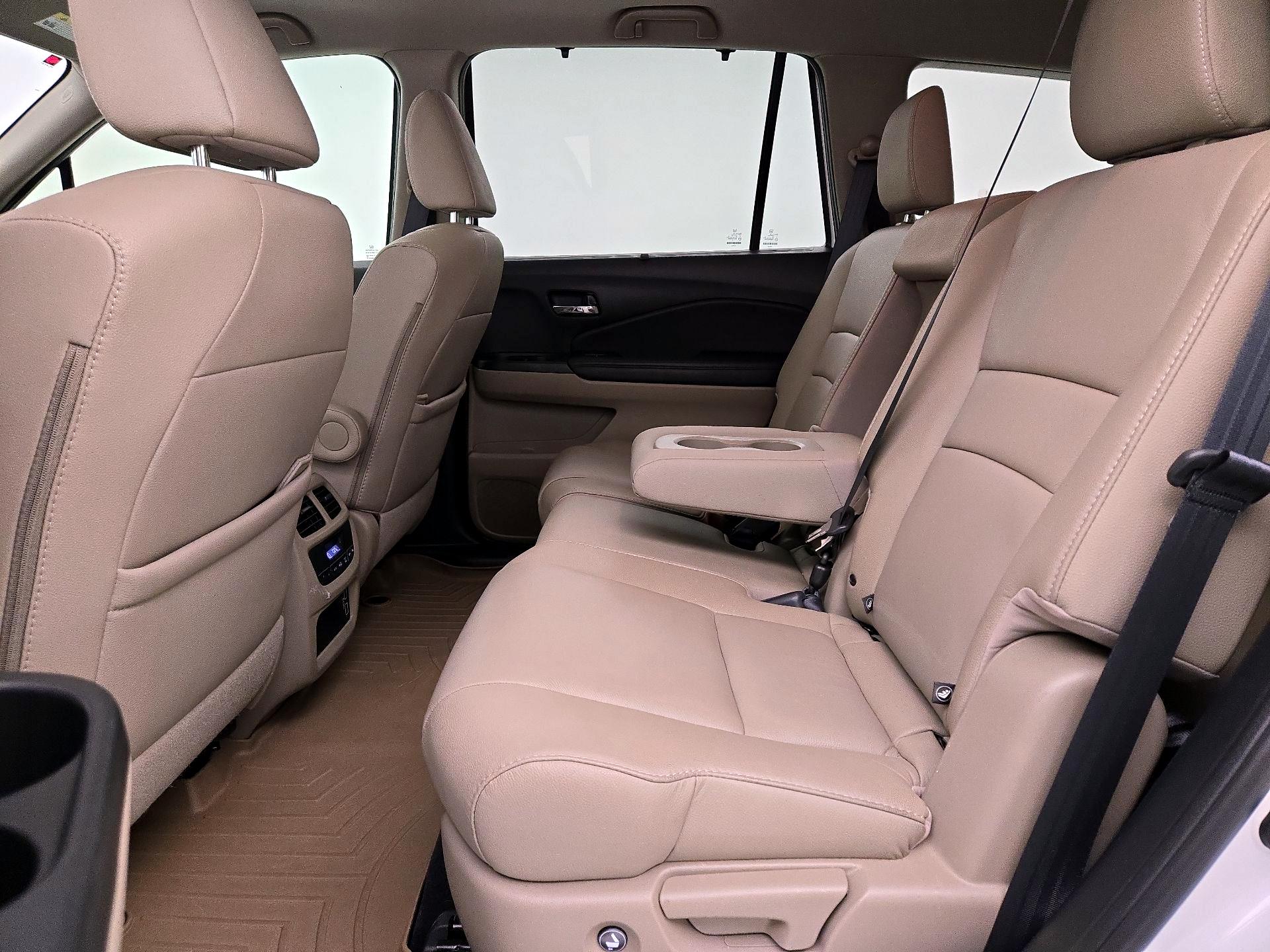 Thumbnail: 2021 Honda Pilot - 20