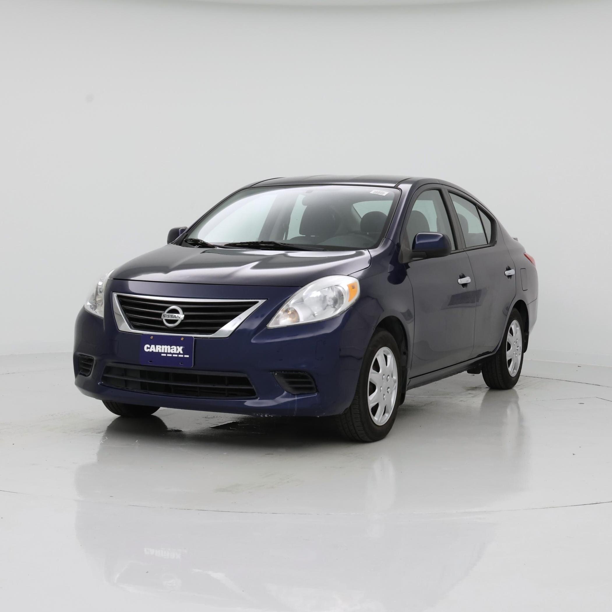 Thumbnail: 2013 Nissan Versa - 4