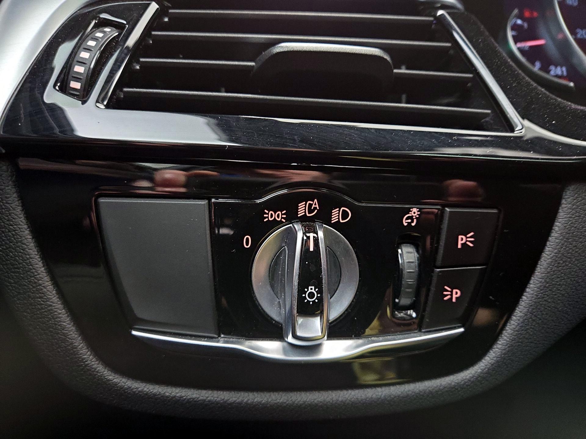 Thumbnail: 2018 BMW 5 Series - 13