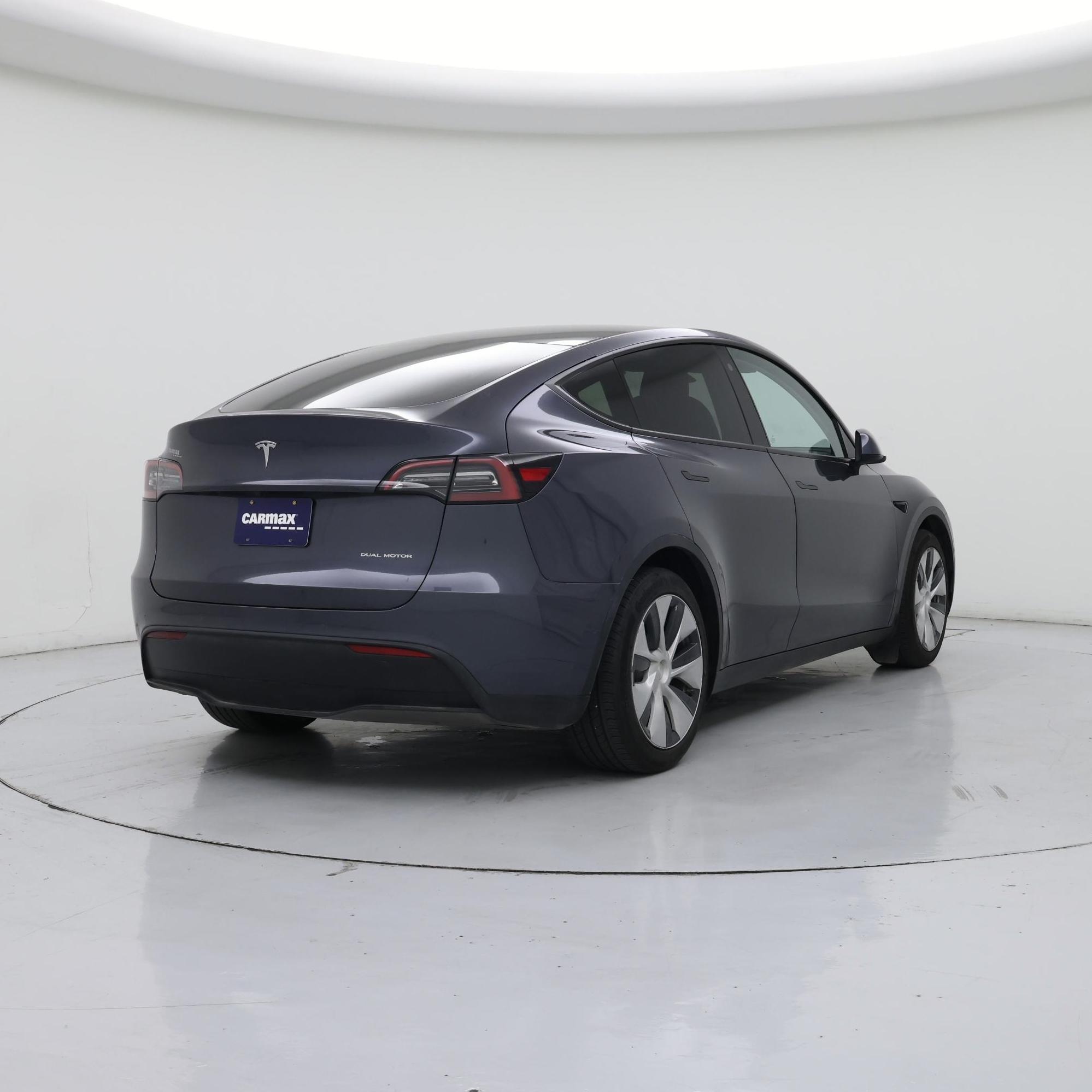 Thumbnail: 2022 Tesla Model Y - 8