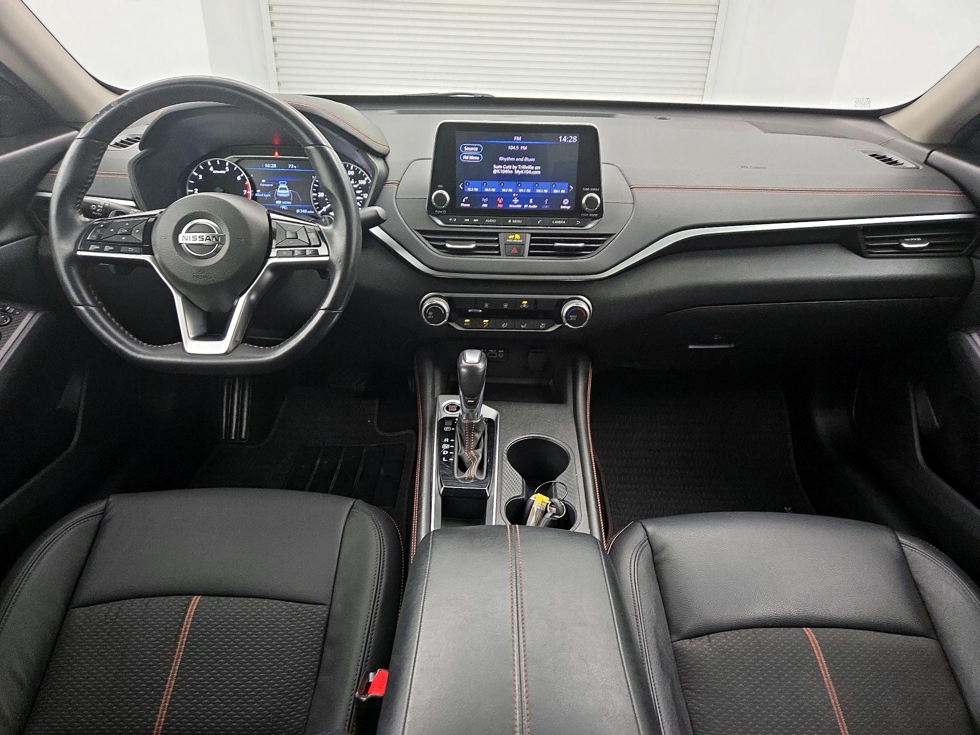 Thumbnail: 2019 Nissan Altima - 9