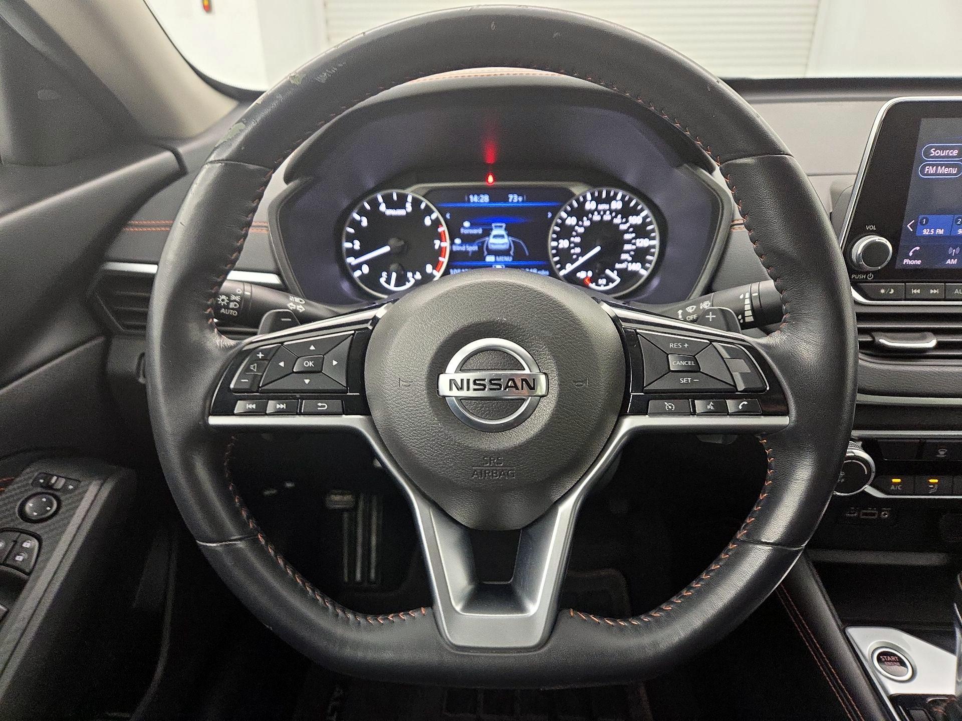 Thumbnail: 2019 Nissan Altima - 10