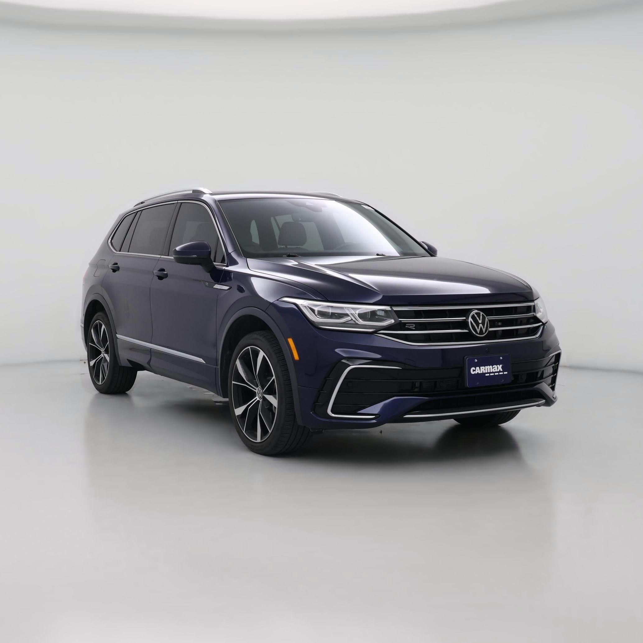 Thumbnail: 2022 Volkswagen Tiguan - 1