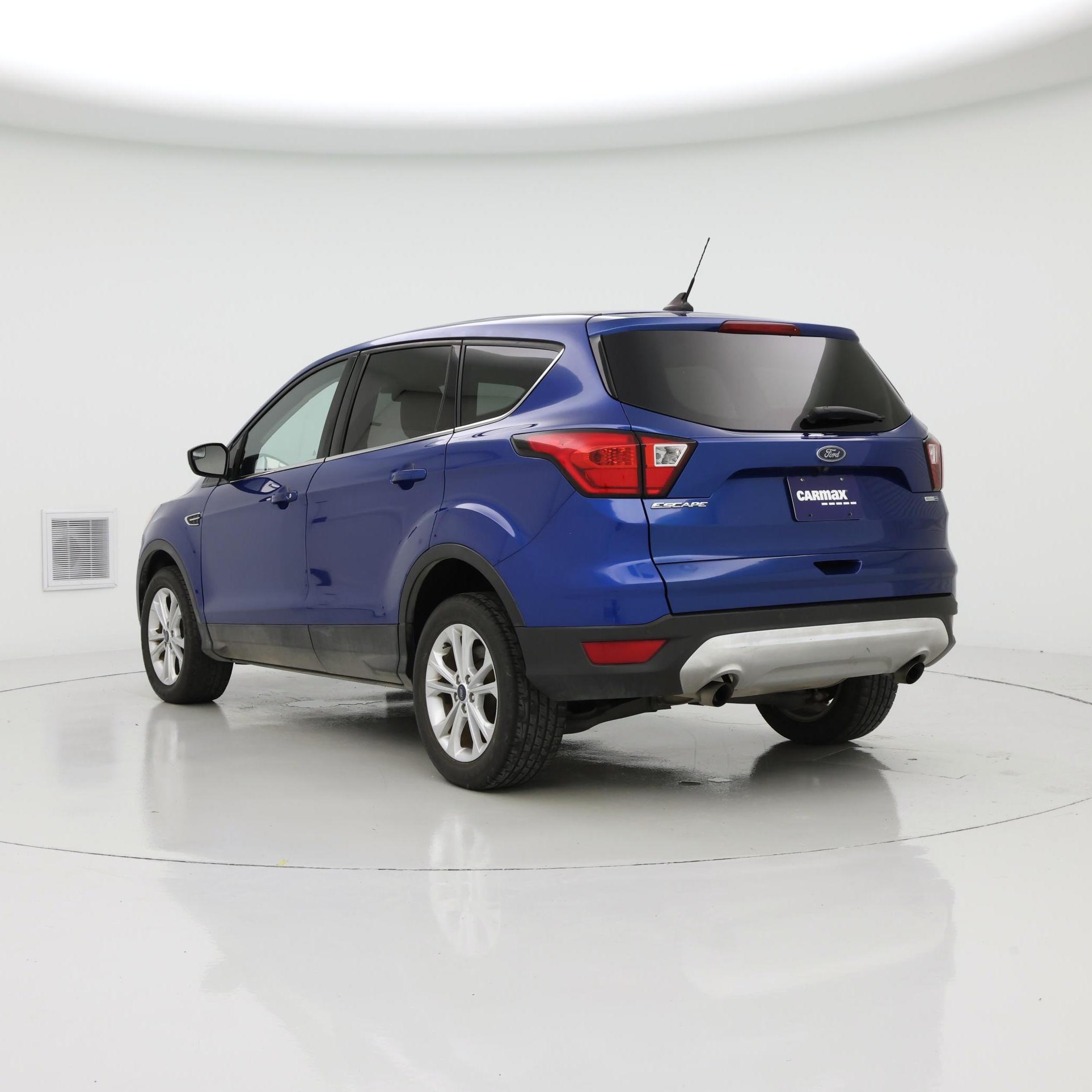 Thumbnail: 2019 Ford Escape - 2