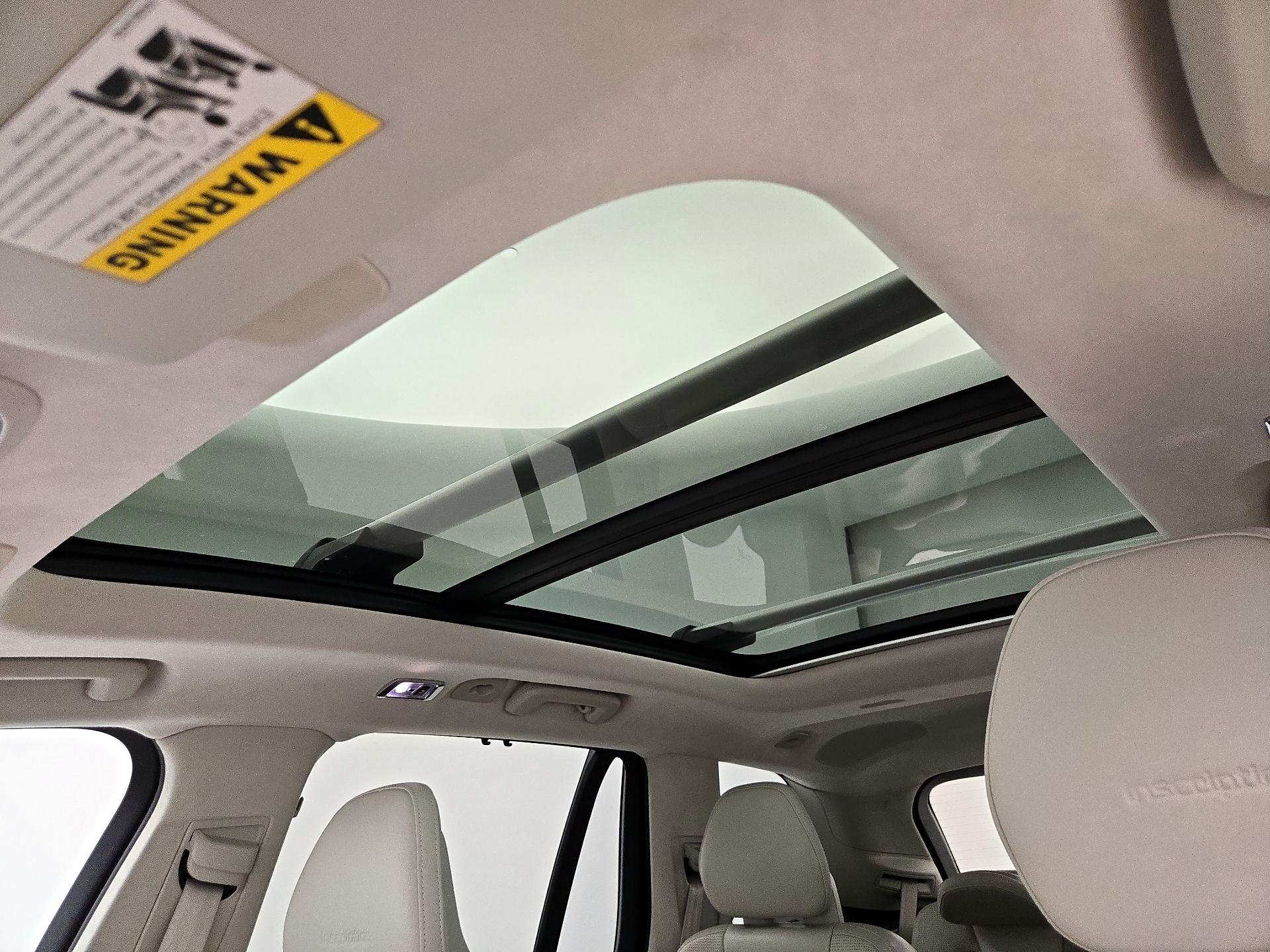 Thumbnail: 2020 Volvo XC90 - 19