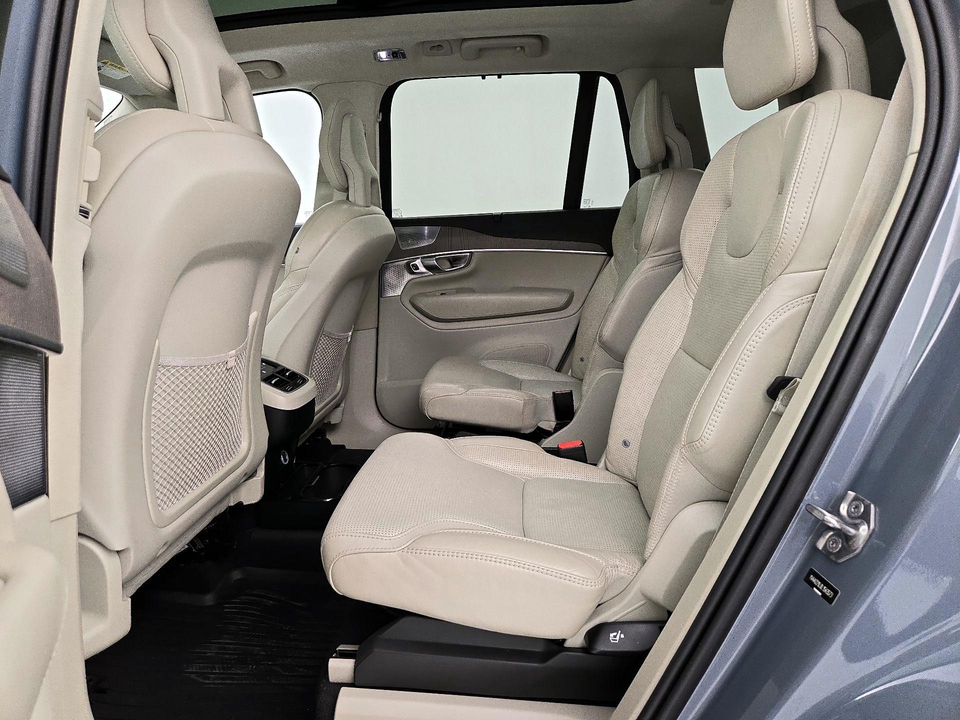 Thumbnail: 2020 Volvo XC90 - 20