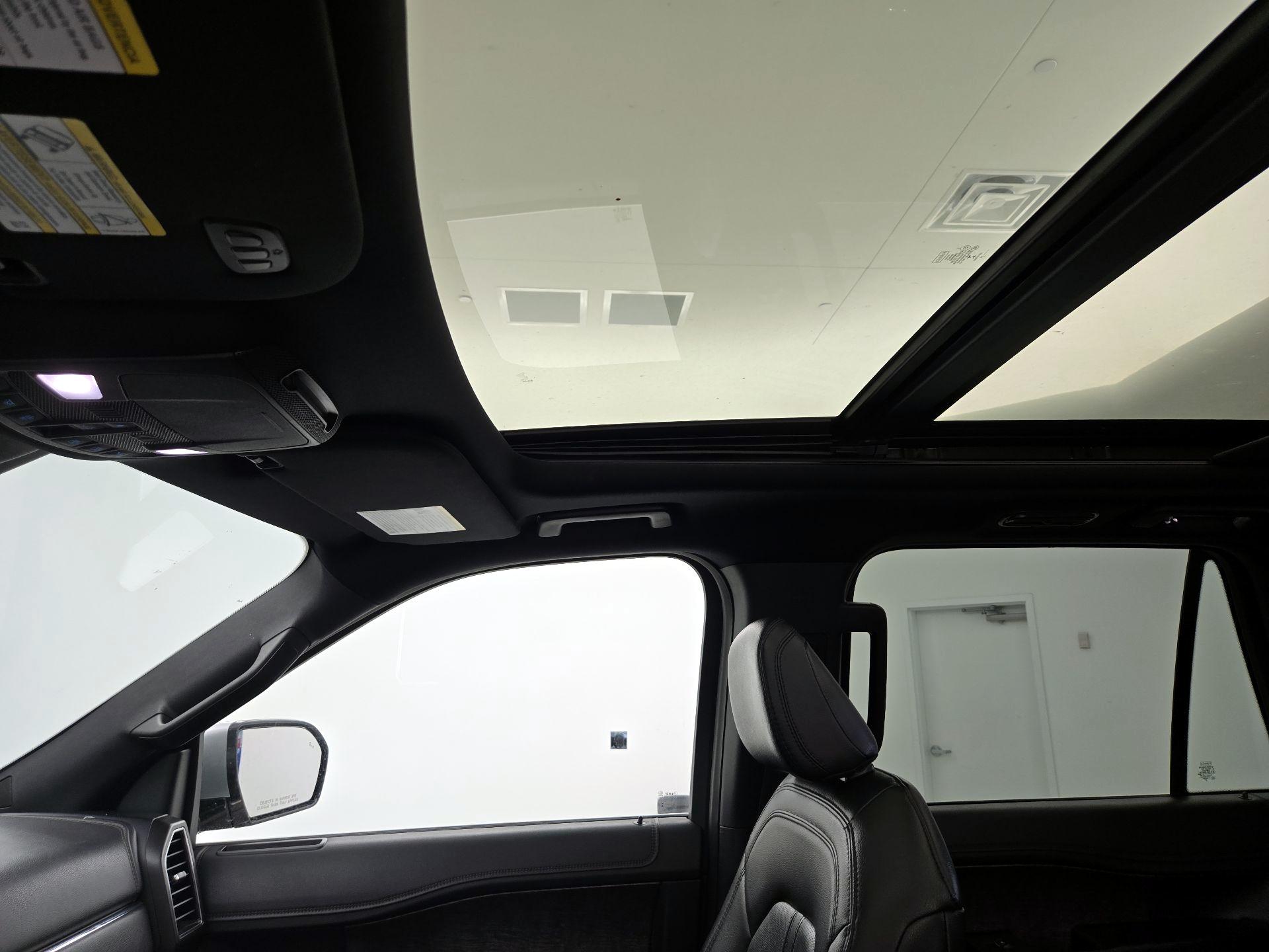 Thumbnail: 2021 Ford Expedition - 20