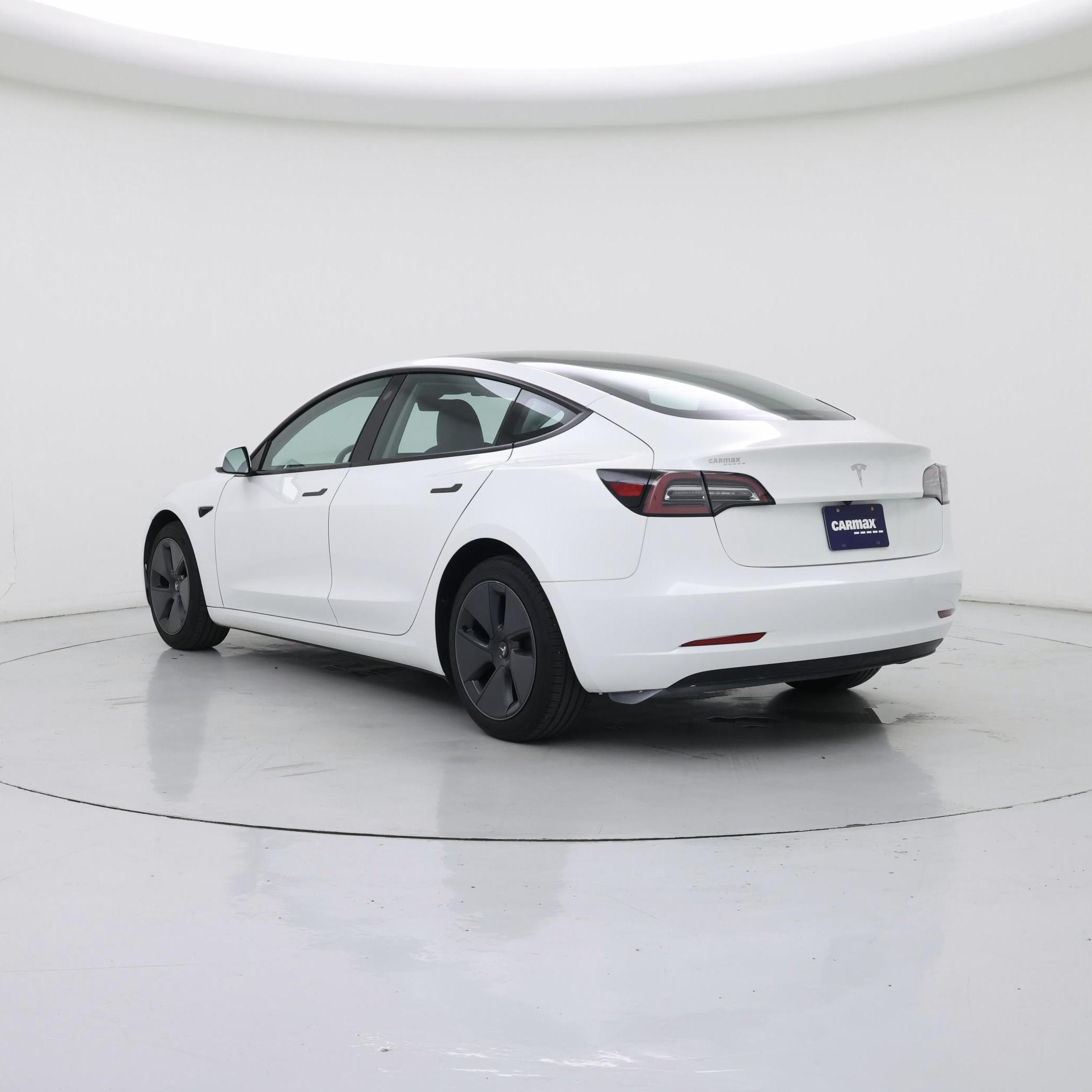 Thumbnail: 2023 Tesla Model 3 - 2