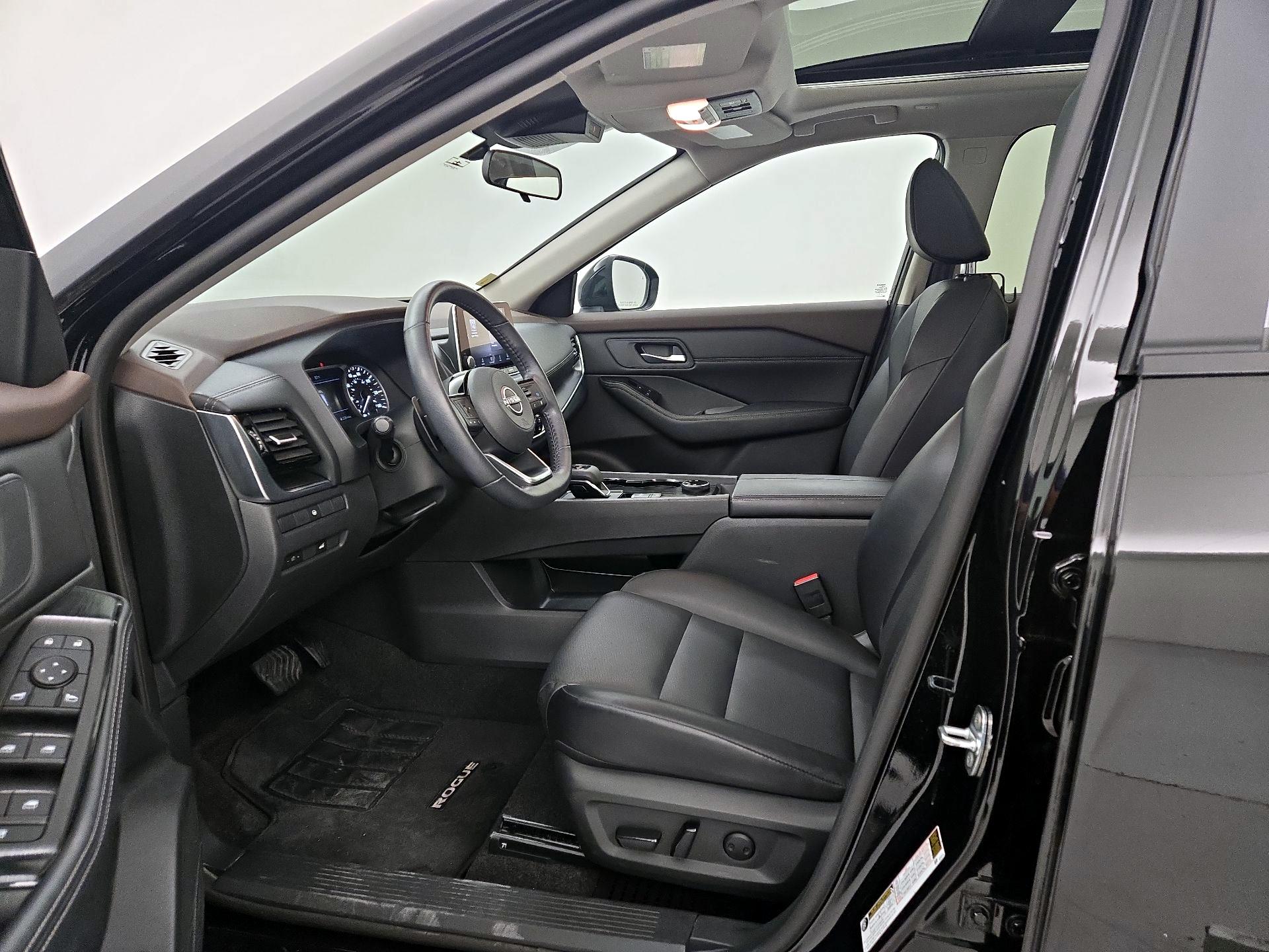 Thumbnail: 2023 Nissan Rogue - 11