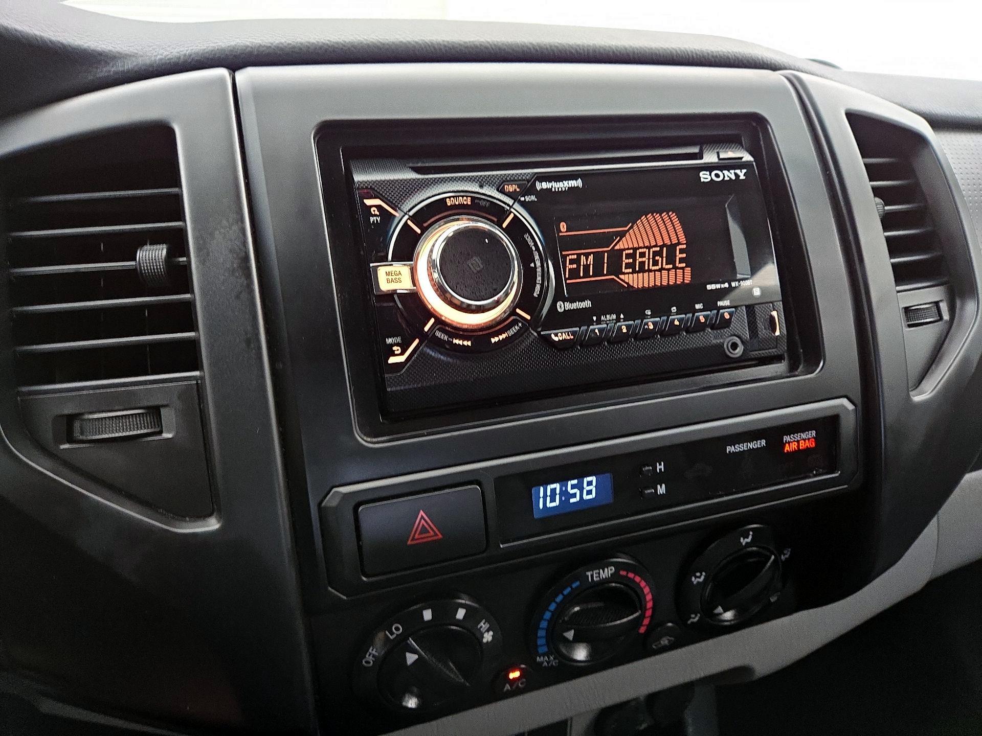 Thumbnail: 2013 Toyota Tacoma - 14