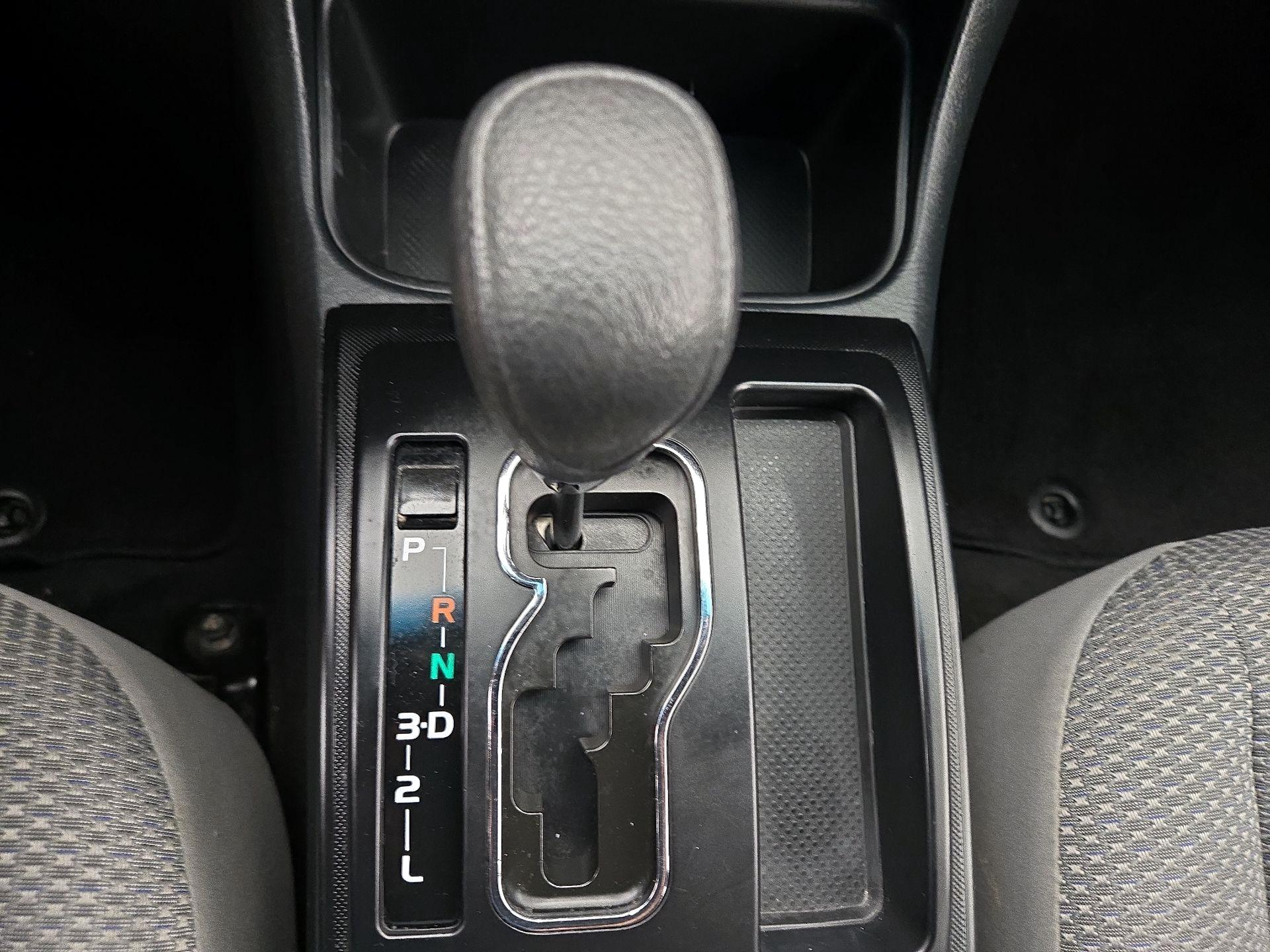 Thumbnail: 2013 Toyota Tacoma - 16