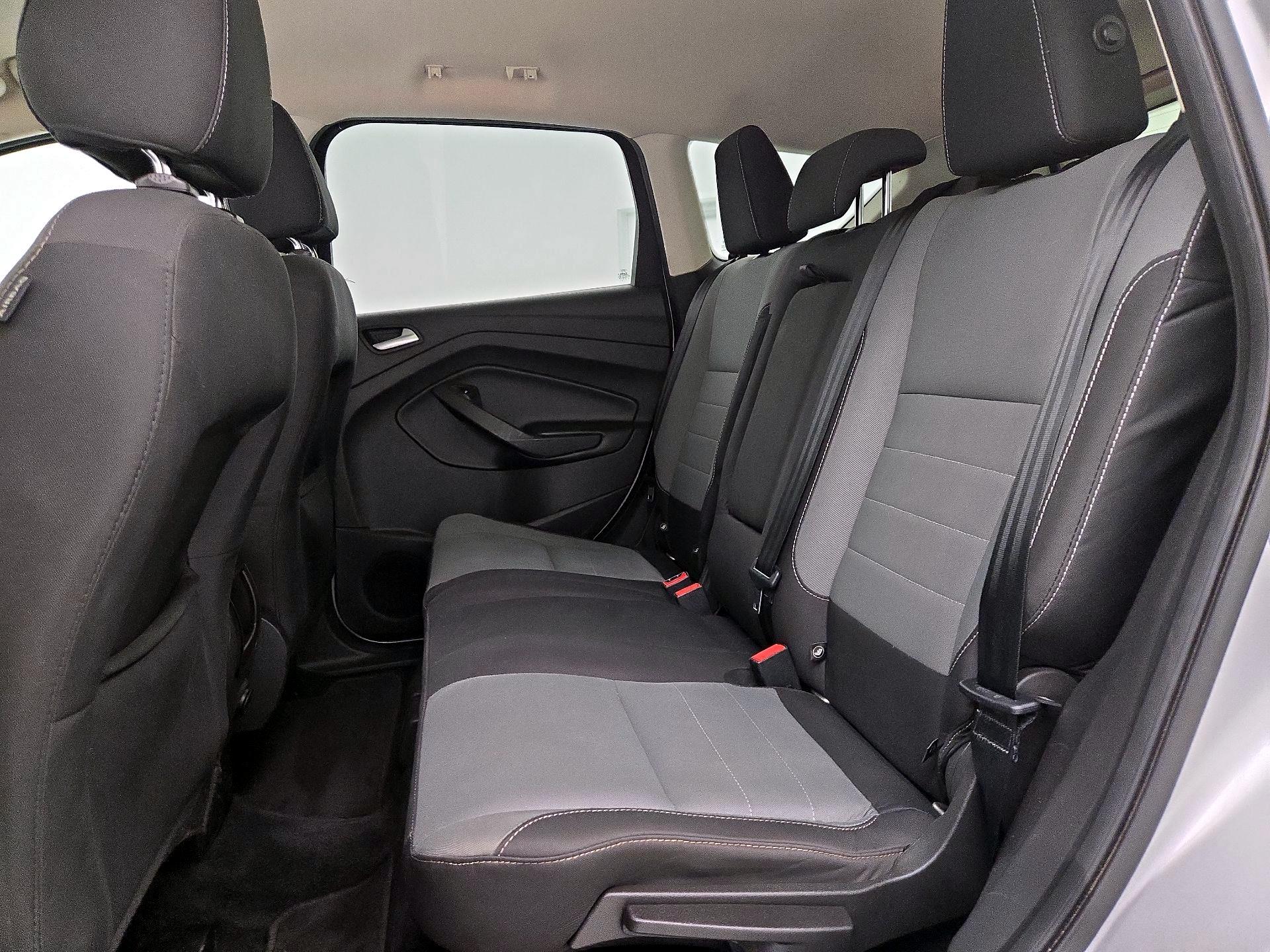 Thumbnail: 2016 Ford Escape - 18