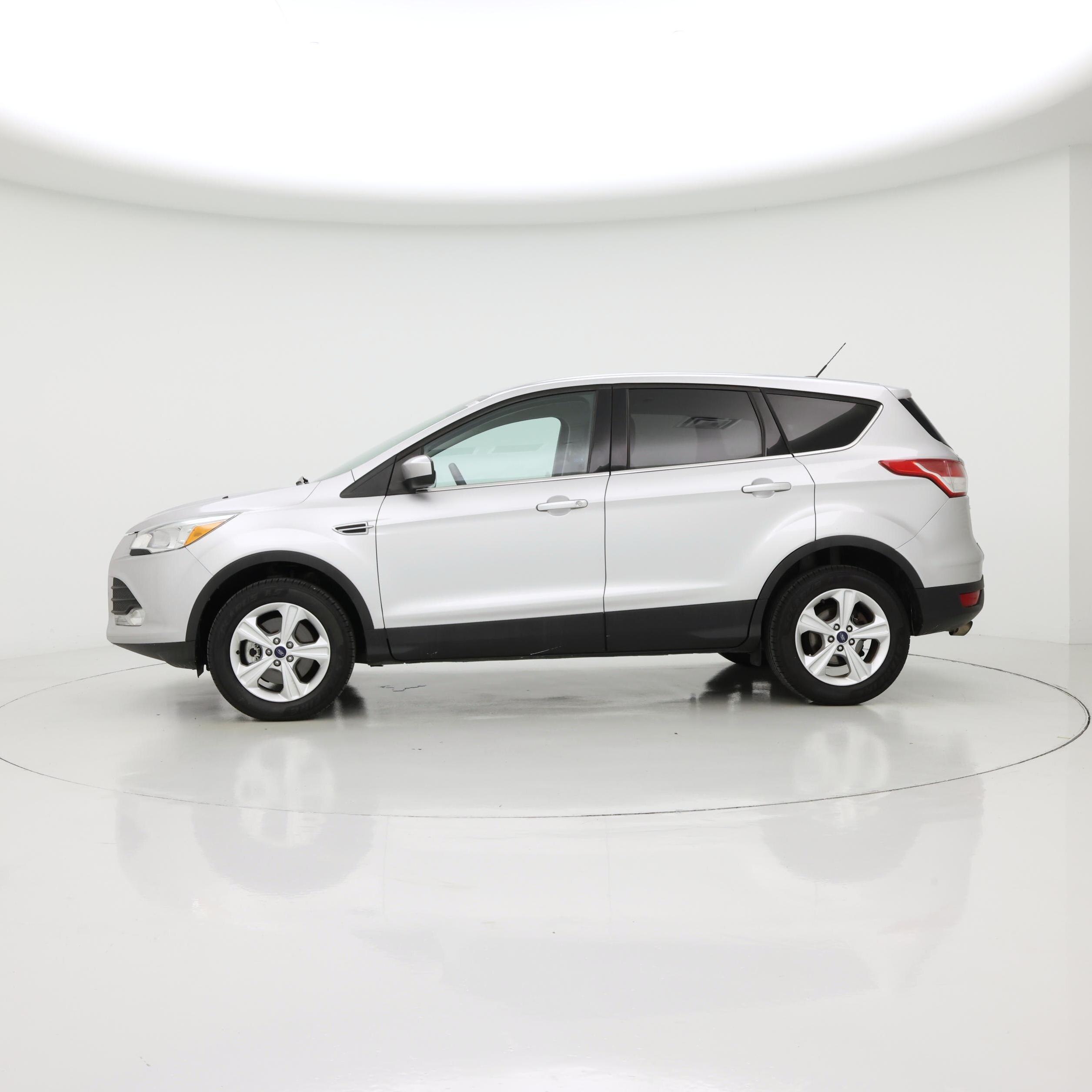 Thumbnail: 2016 Ford Escape - 3
