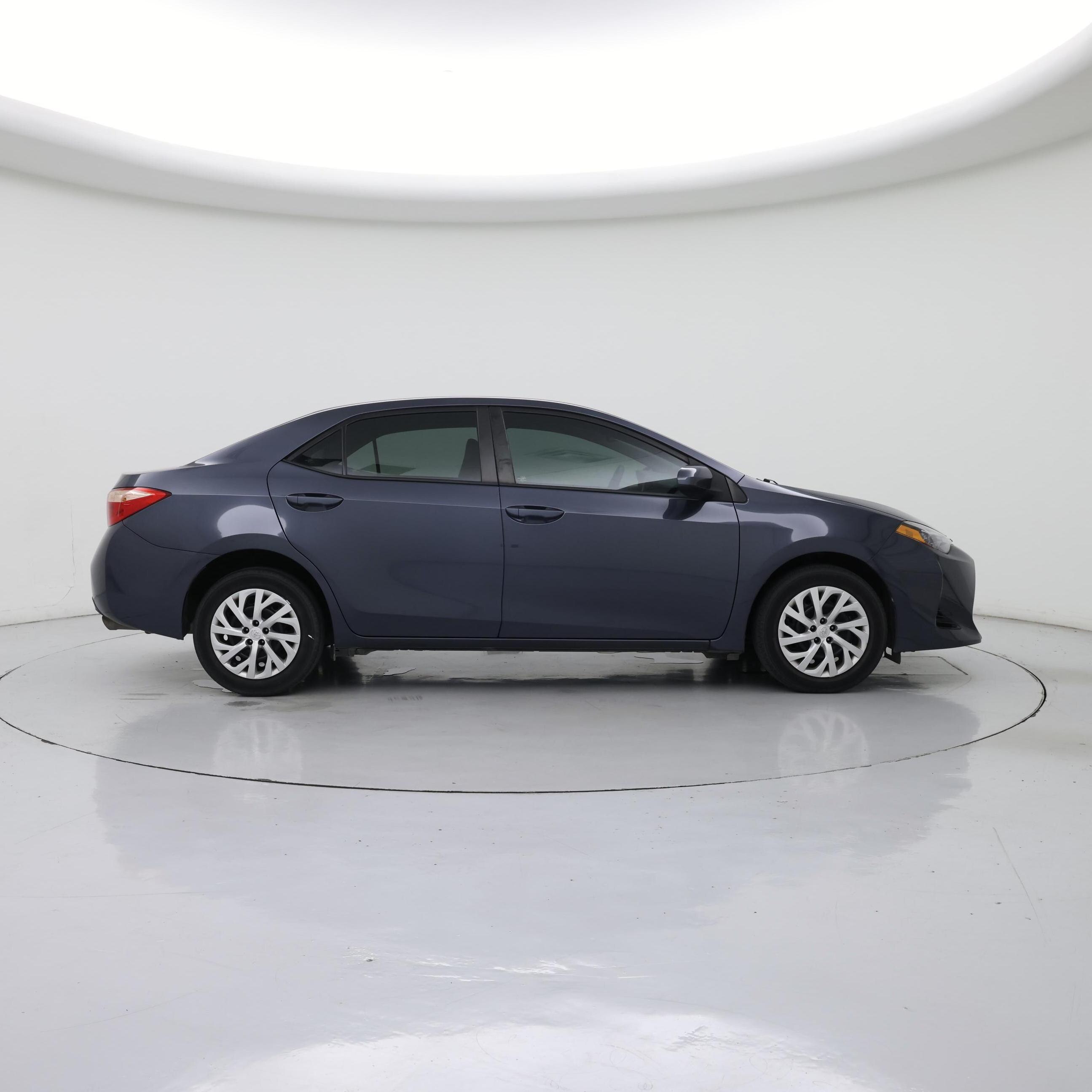Thumbnail: 2018 Toyota Corolla - 7