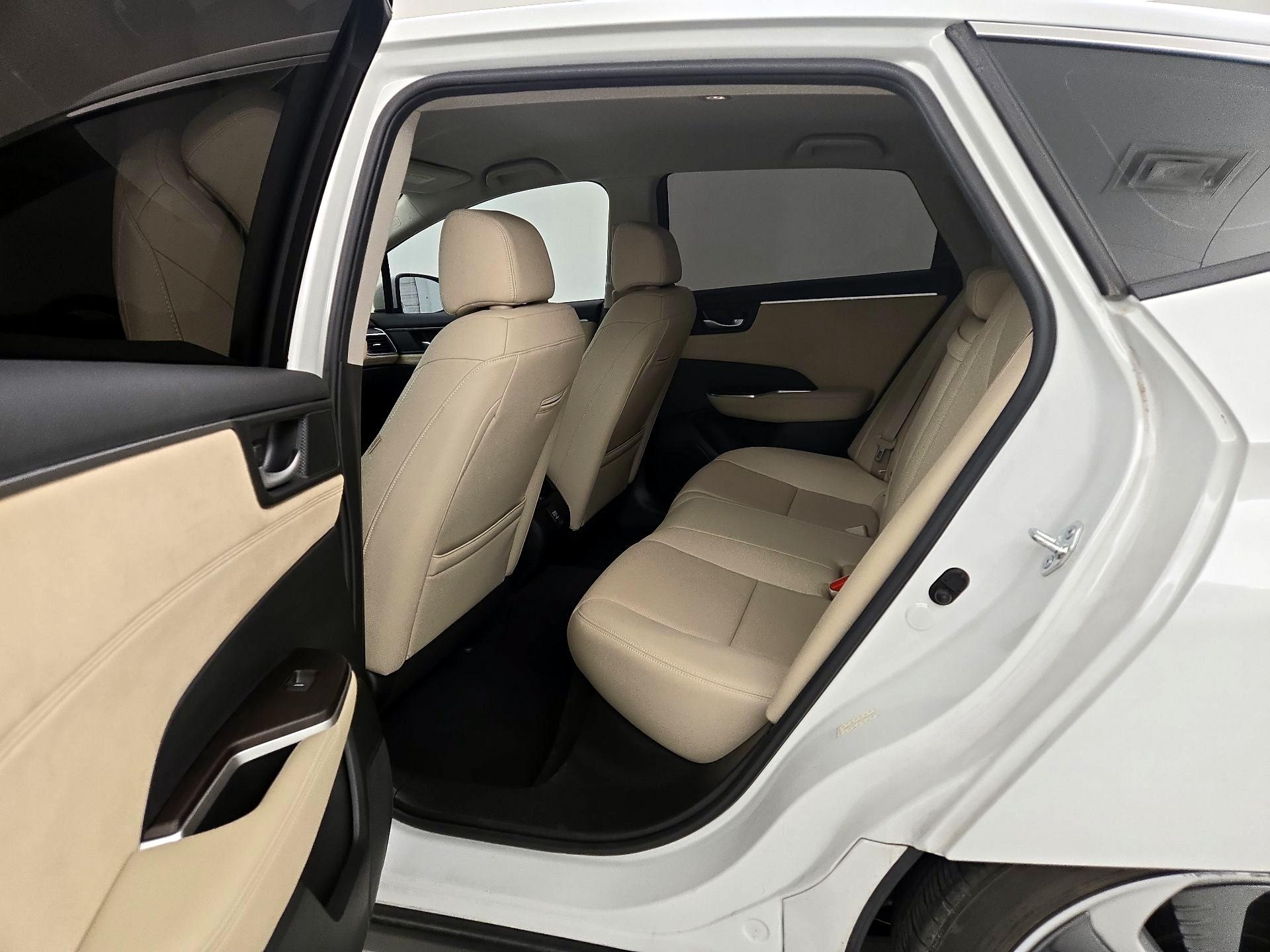 Thumbnail: 2018 Honda Clarity - 19