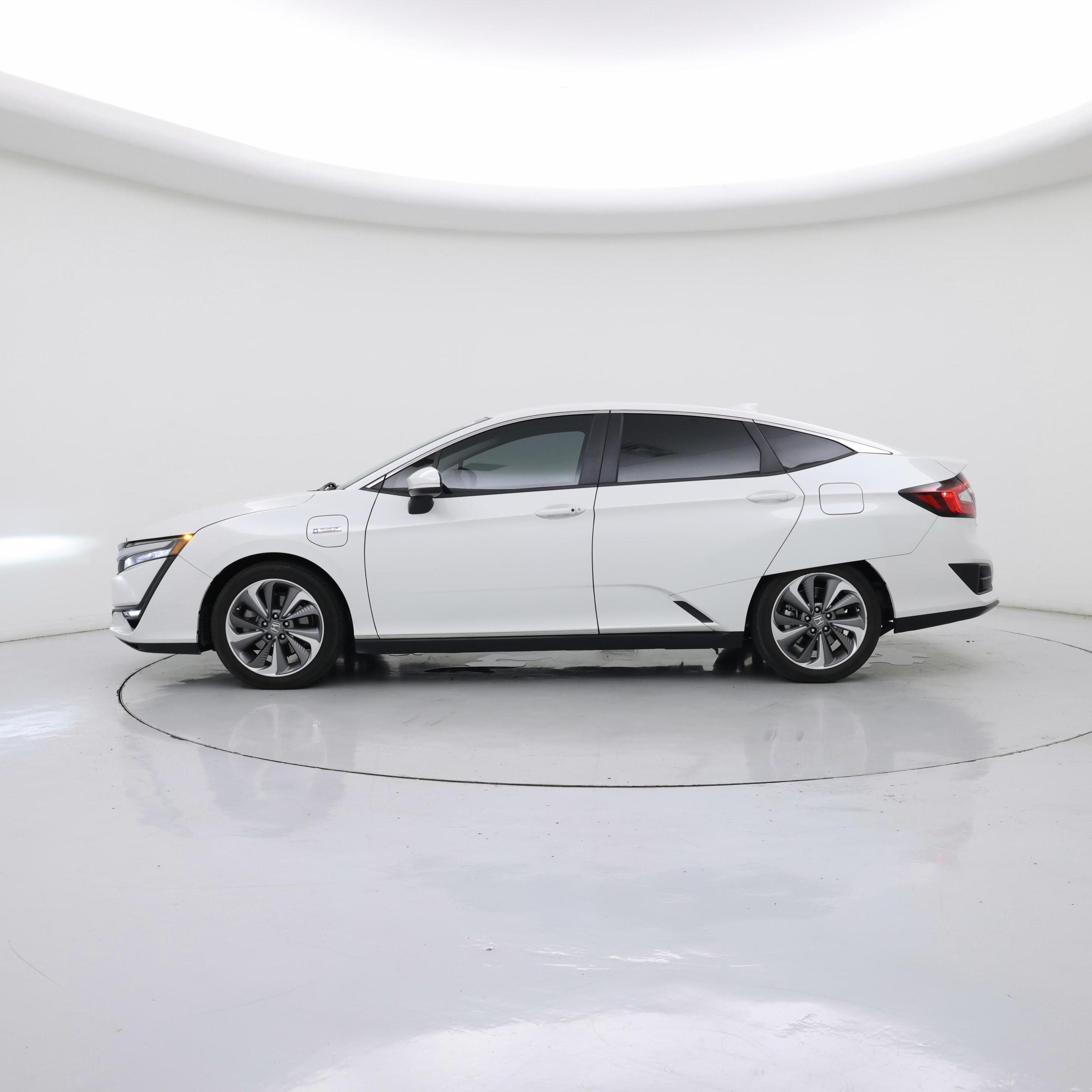 Thumbnail: 2018 Honda Clarity - 3