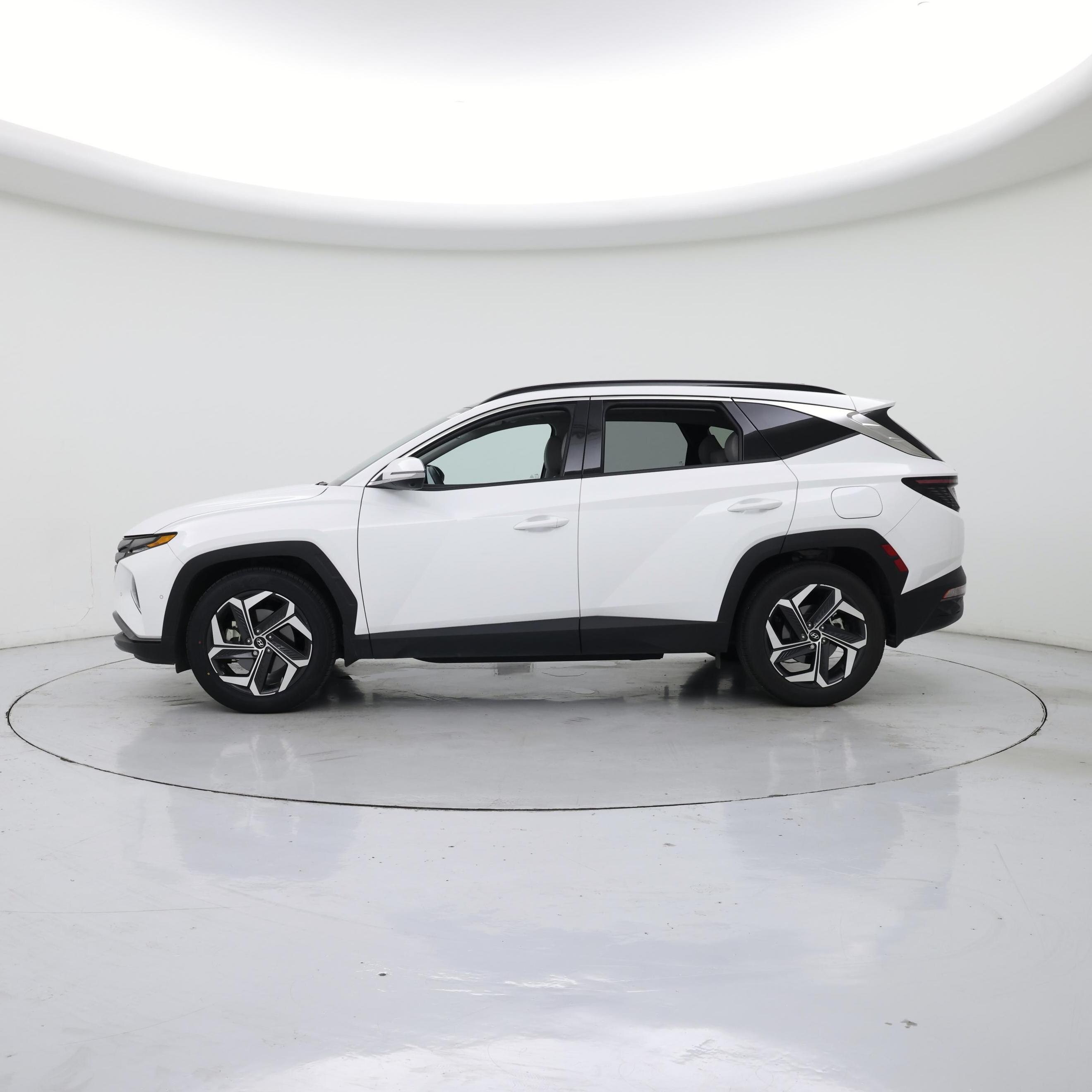 Thumbnail: 2023 Hyundai Tucson - 3