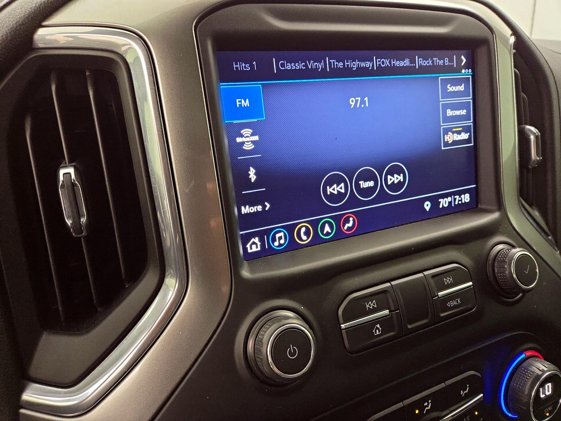 Thumbnail: 2019 Chevrolet Silverado 1500 - 16