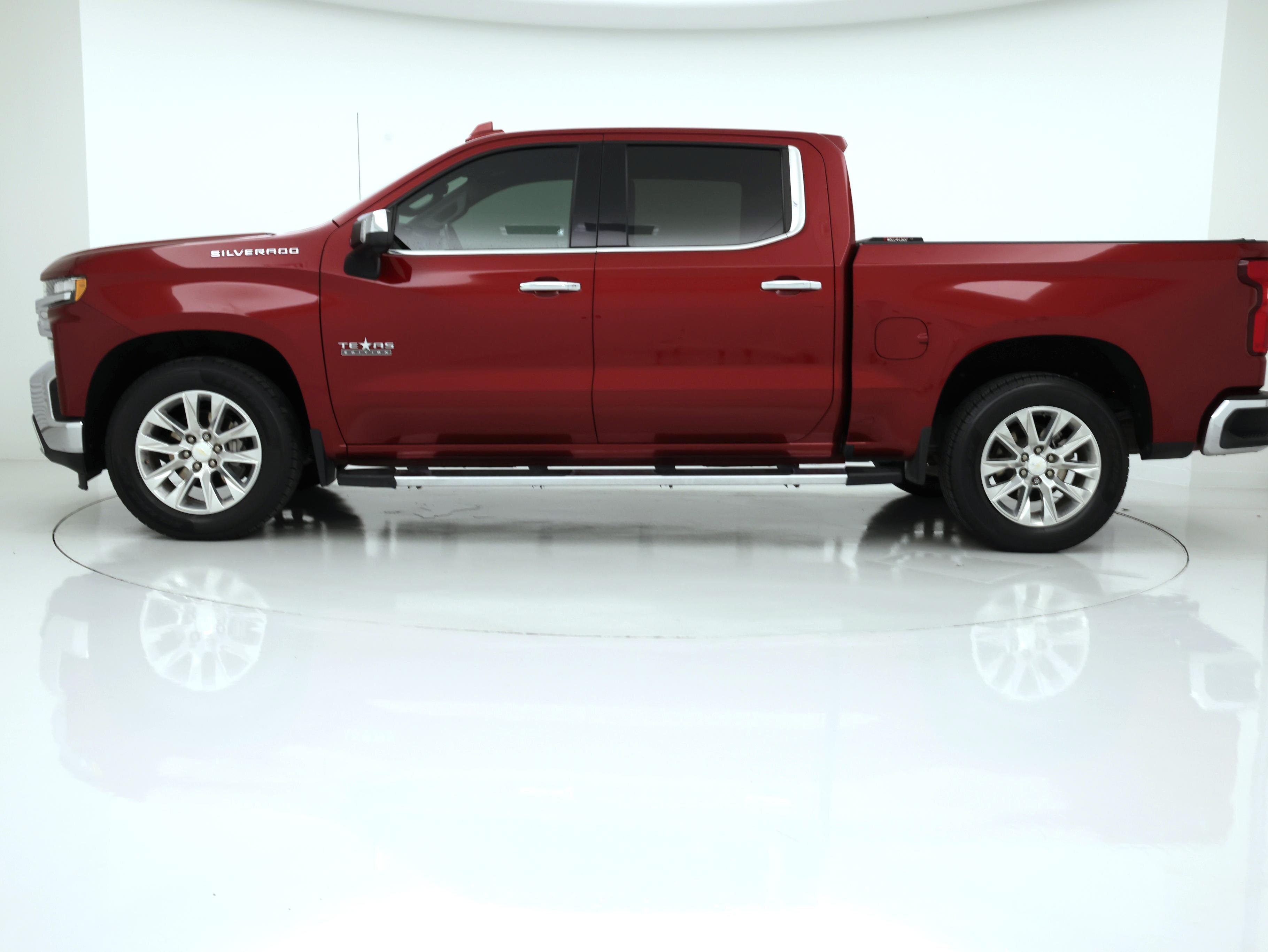 Thumbnail: 2019 Chevrolet Silverado 1500 - 3