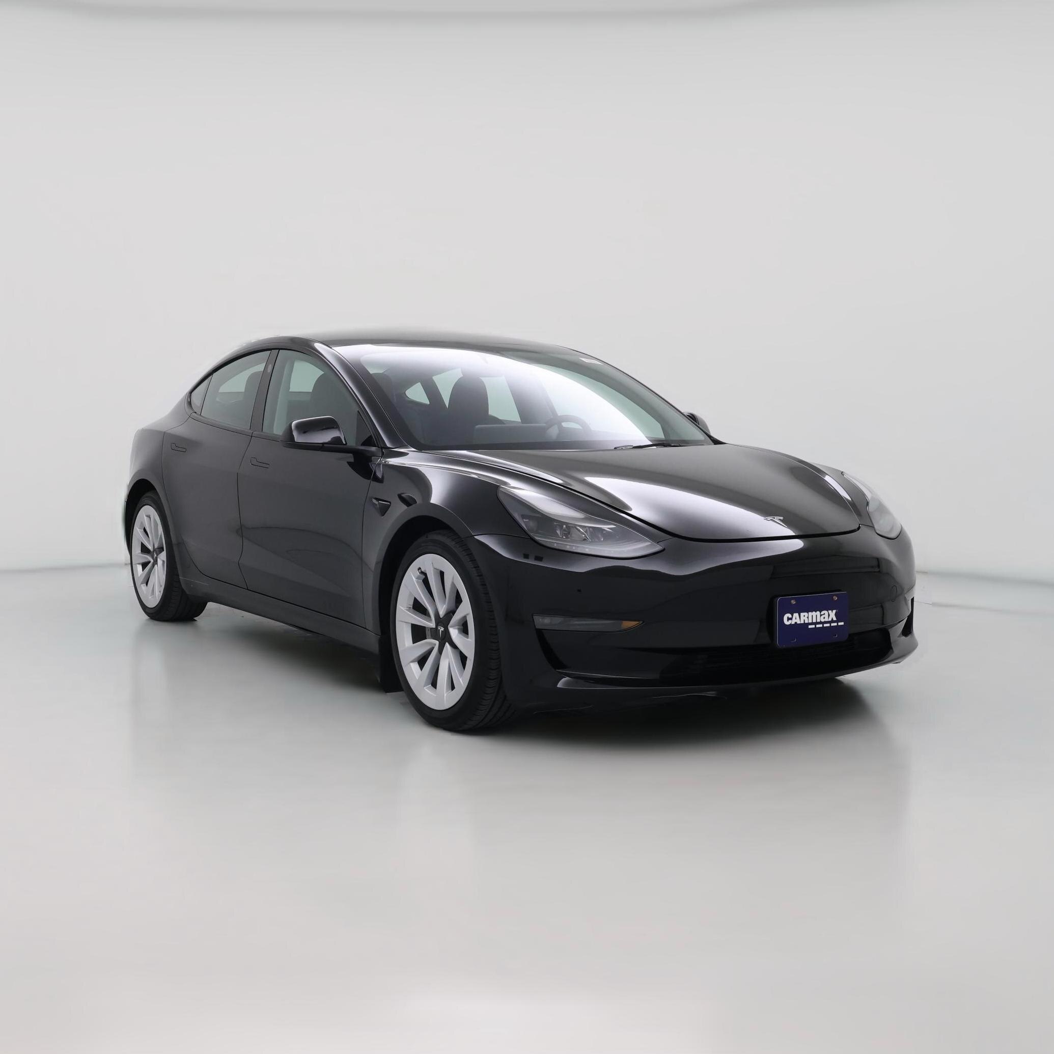 Thumbnail: 2023 Tesla Model 3 - 1