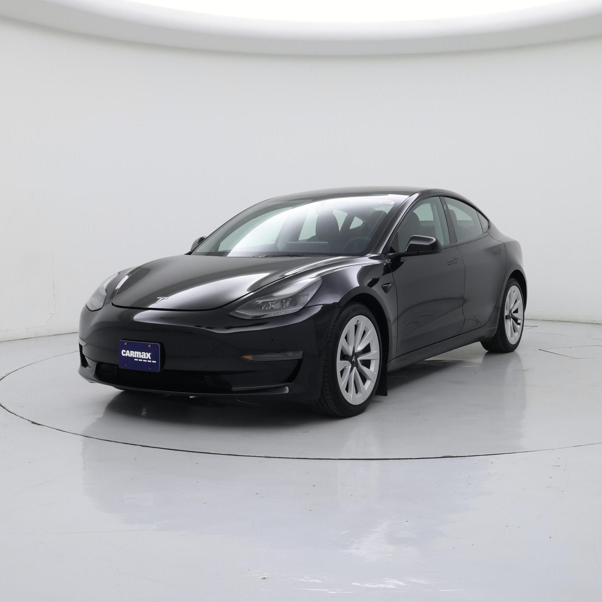 Thumbnail: 2023 Tesla Model 3 - 4