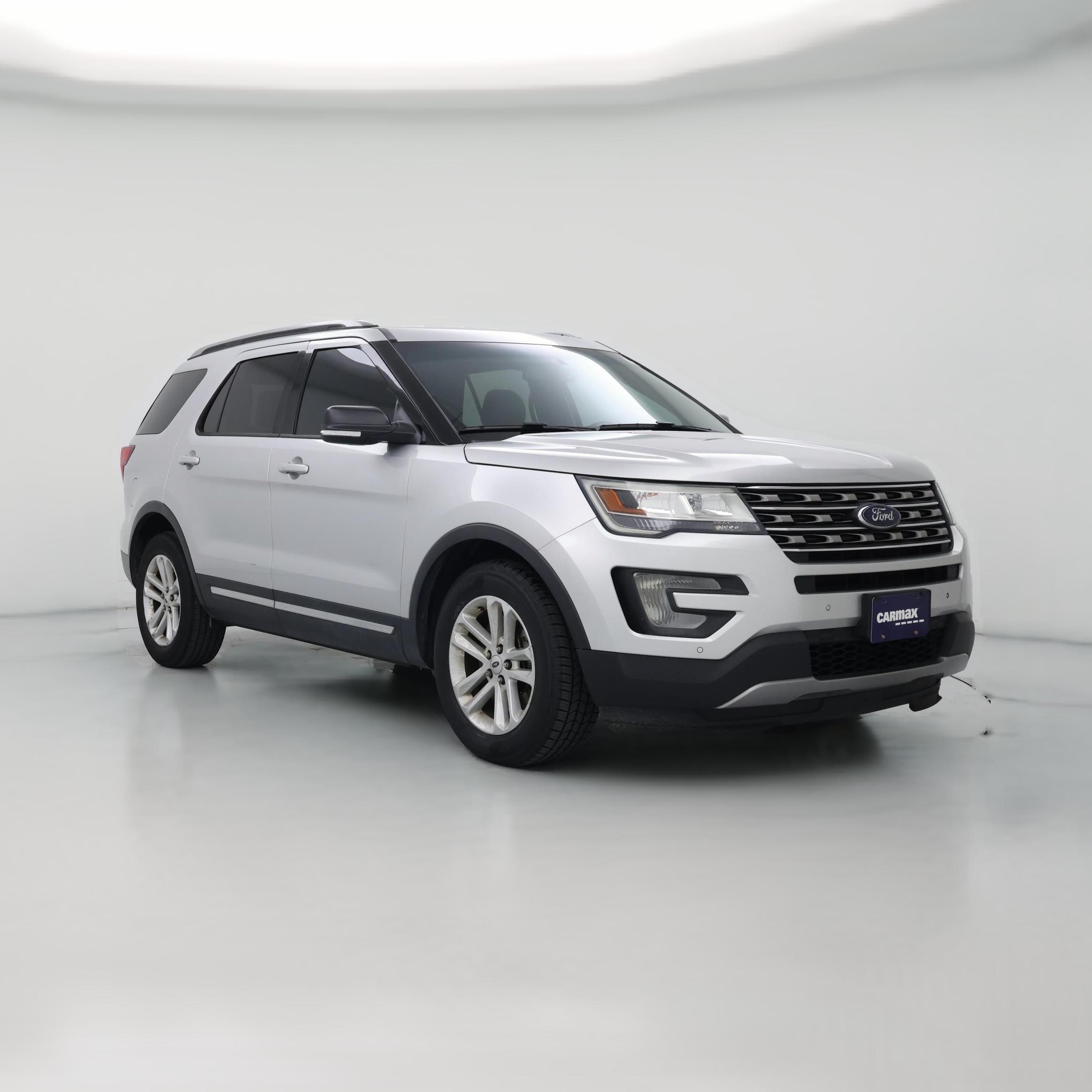 Thumbnail: 2016 Ford Explorer - 1