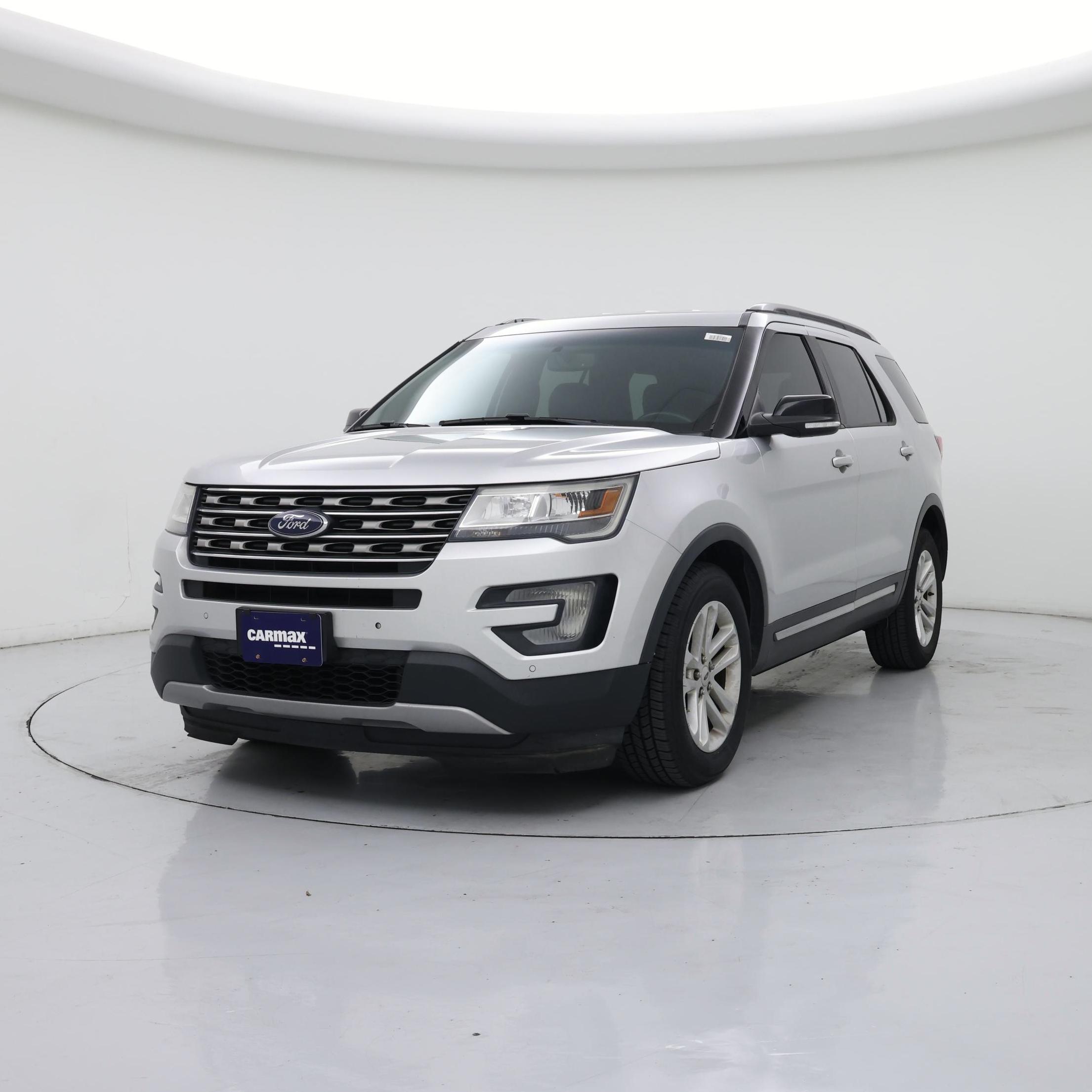 Thumbnail: 2016 Ford Explorer - 4