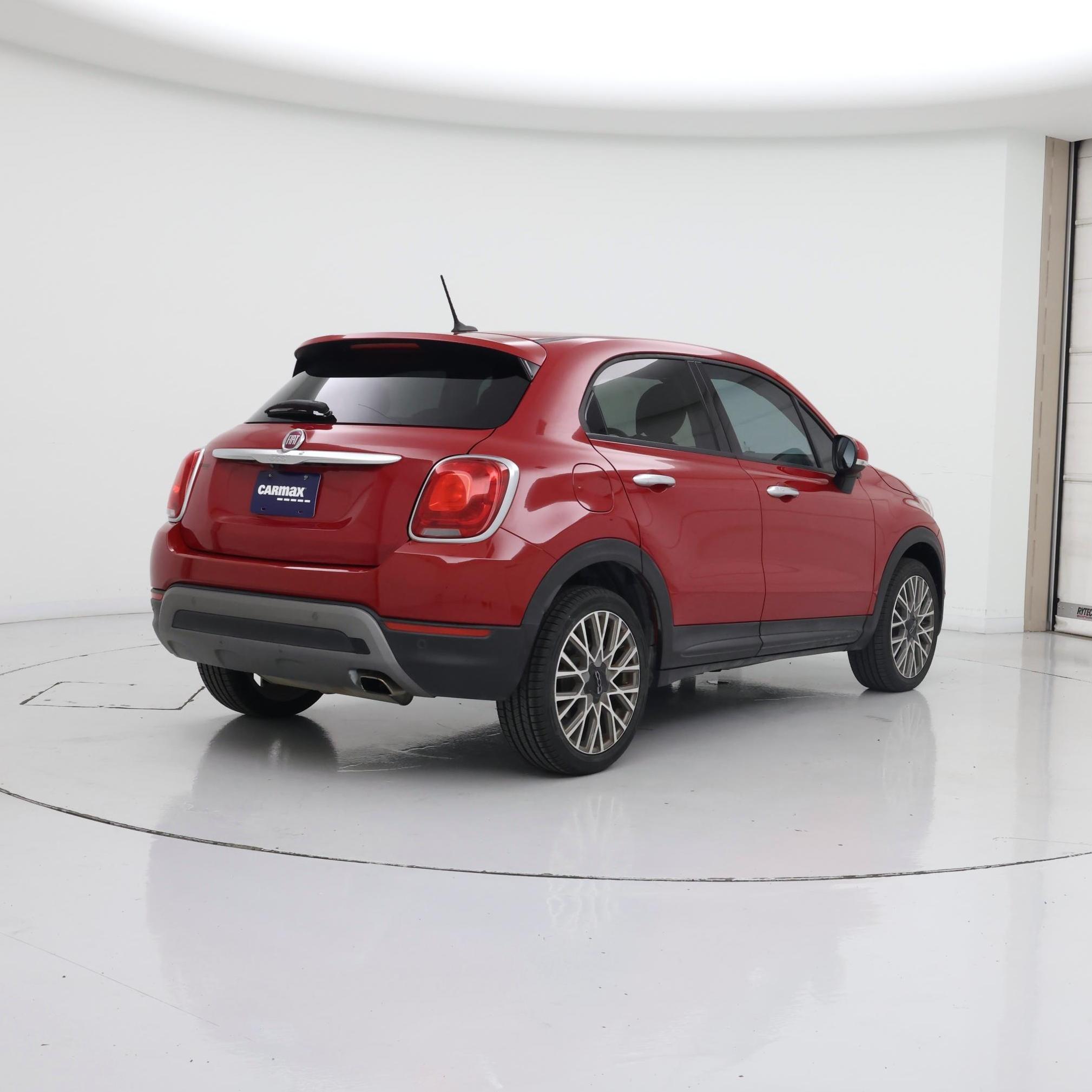 Thumbnail: 2016 Fiat 500X - 8