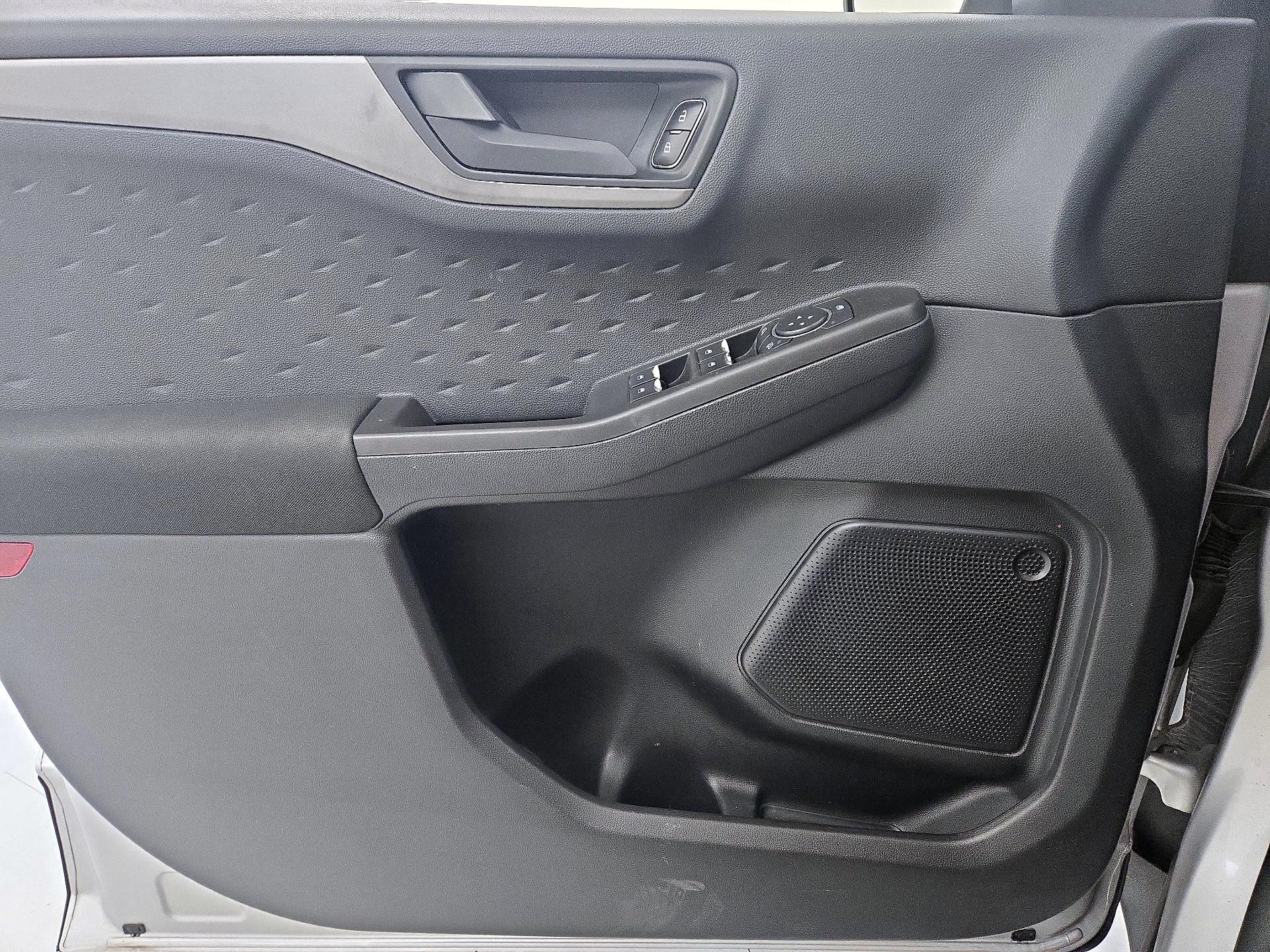 Thumbnail: 2020 Ford Escape - 12