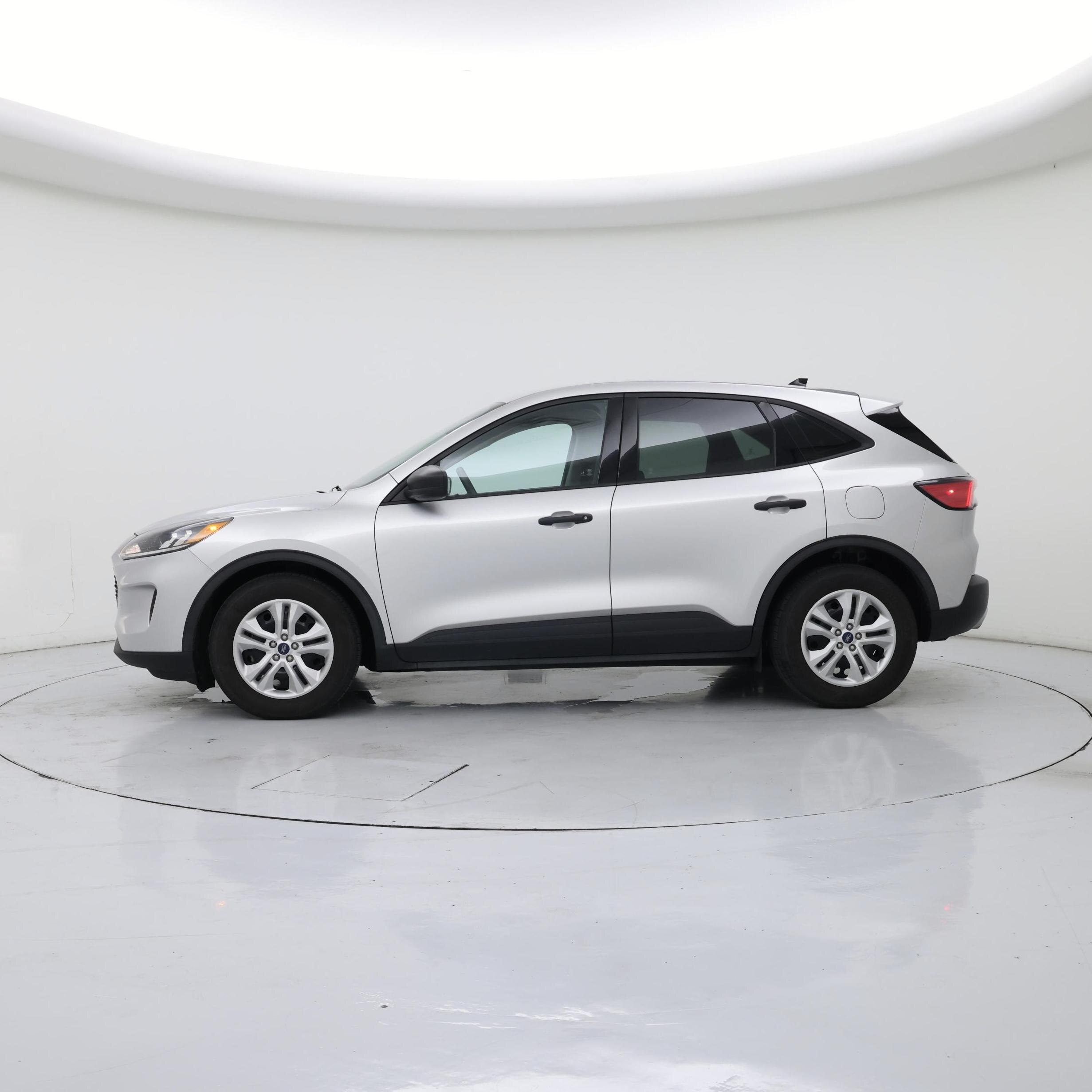 Thumbnail: 2020 Ford Escape - 3