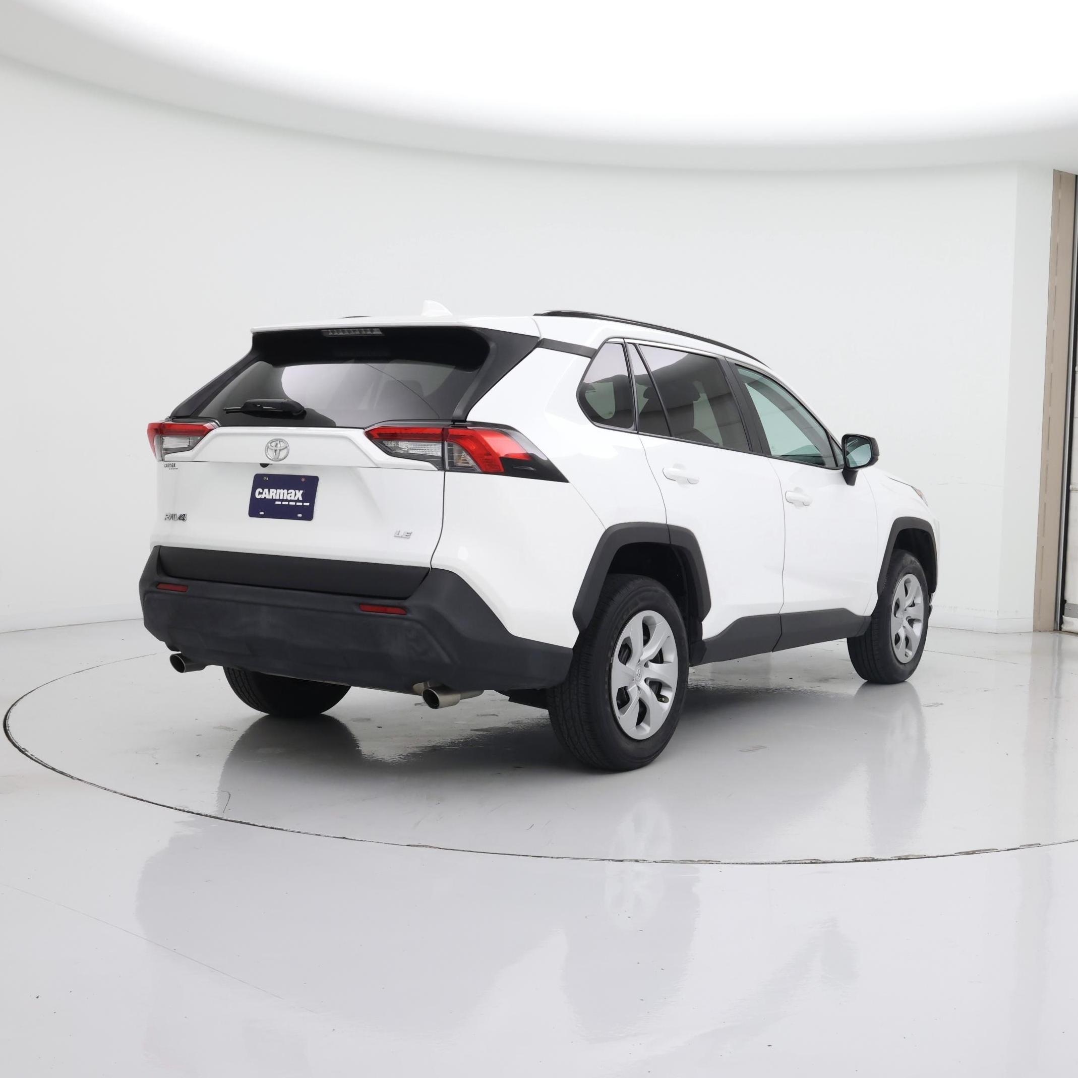 Thumbnail: 2020 Toyota RAV4 - 8