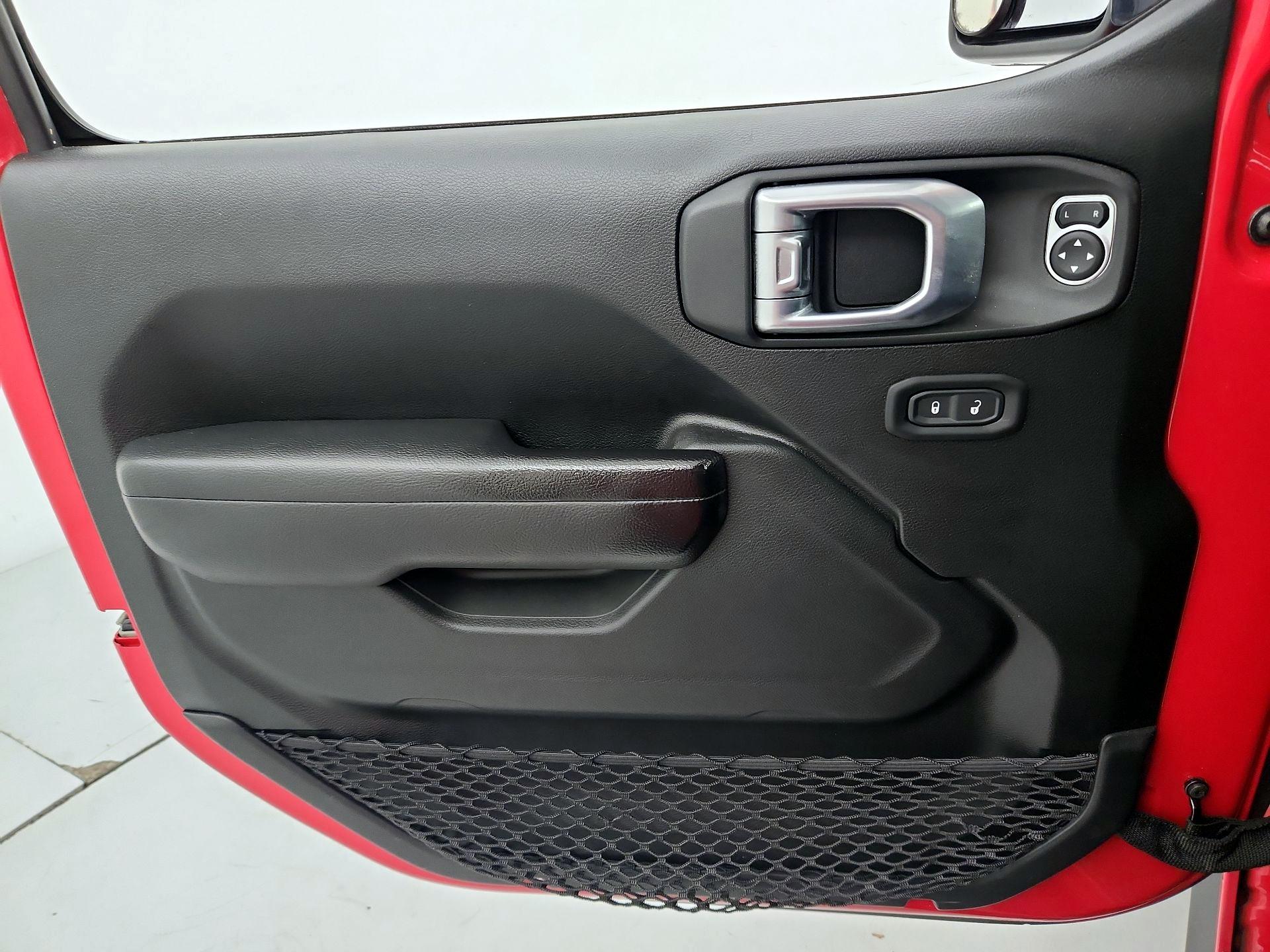 Thumbnail: 2021 Jeep Wrangler - 12
