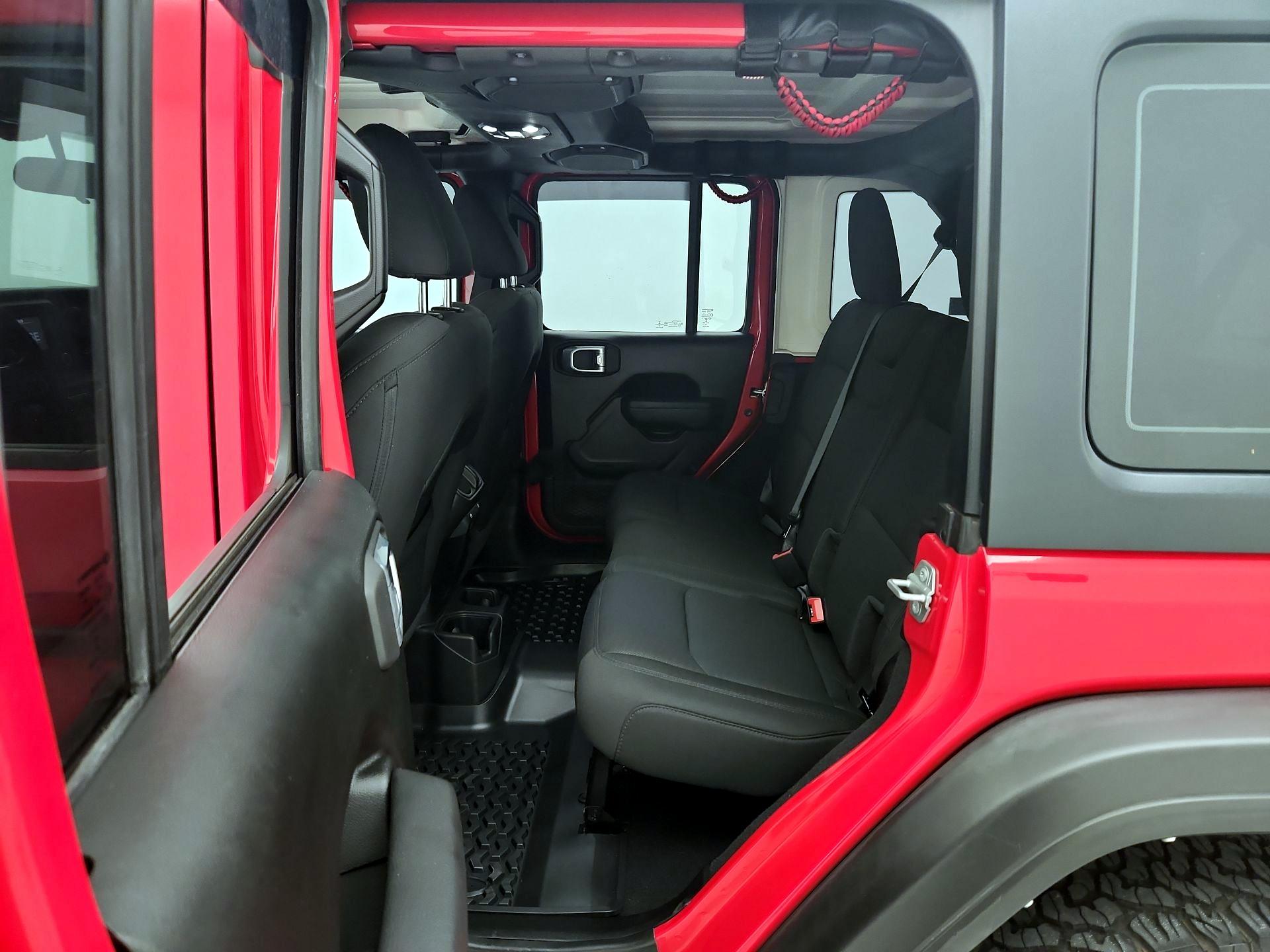 Thumbnail: 2021 Jeep Wrangler - 19