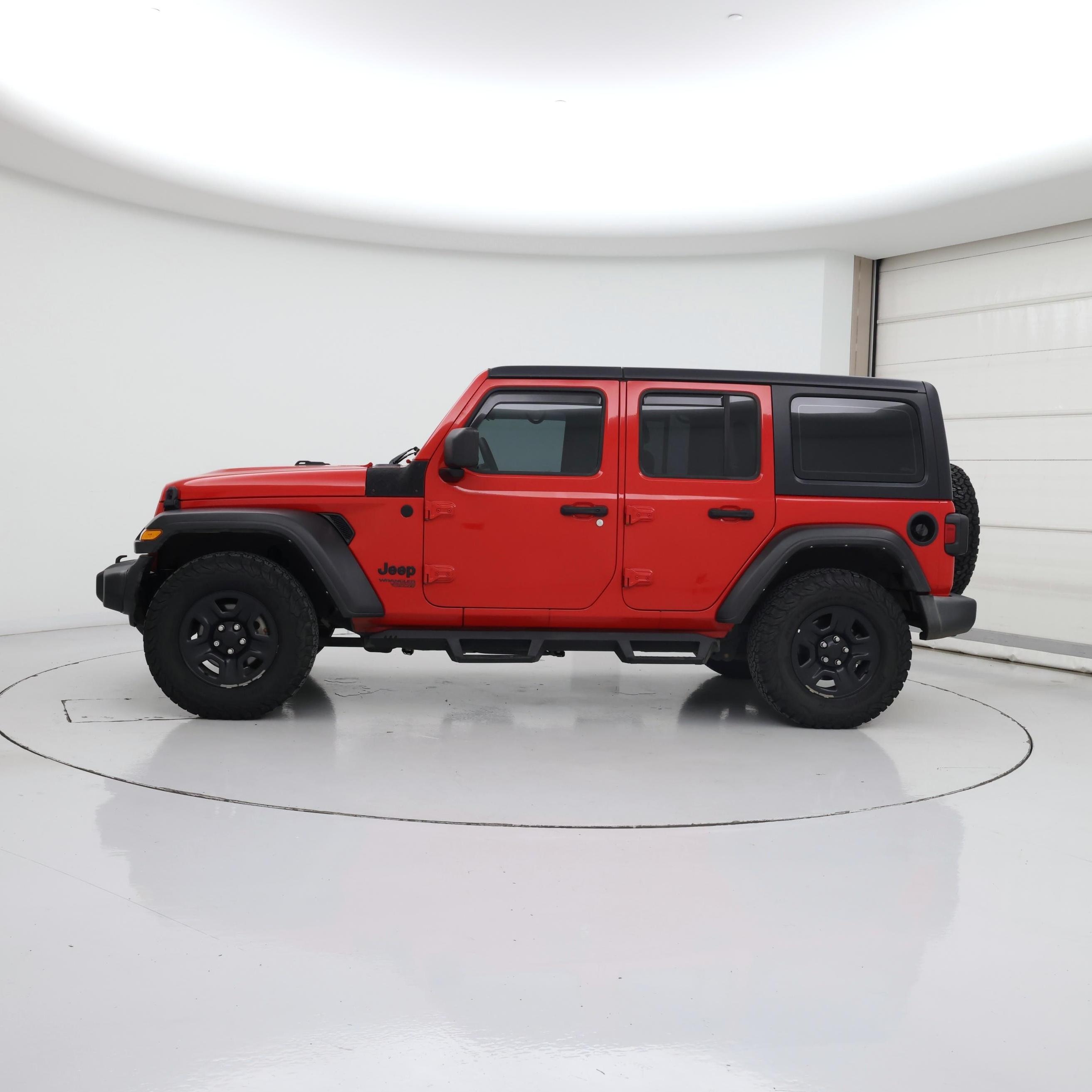 Thumbnail: 2021 Jeep Wrangler - 3