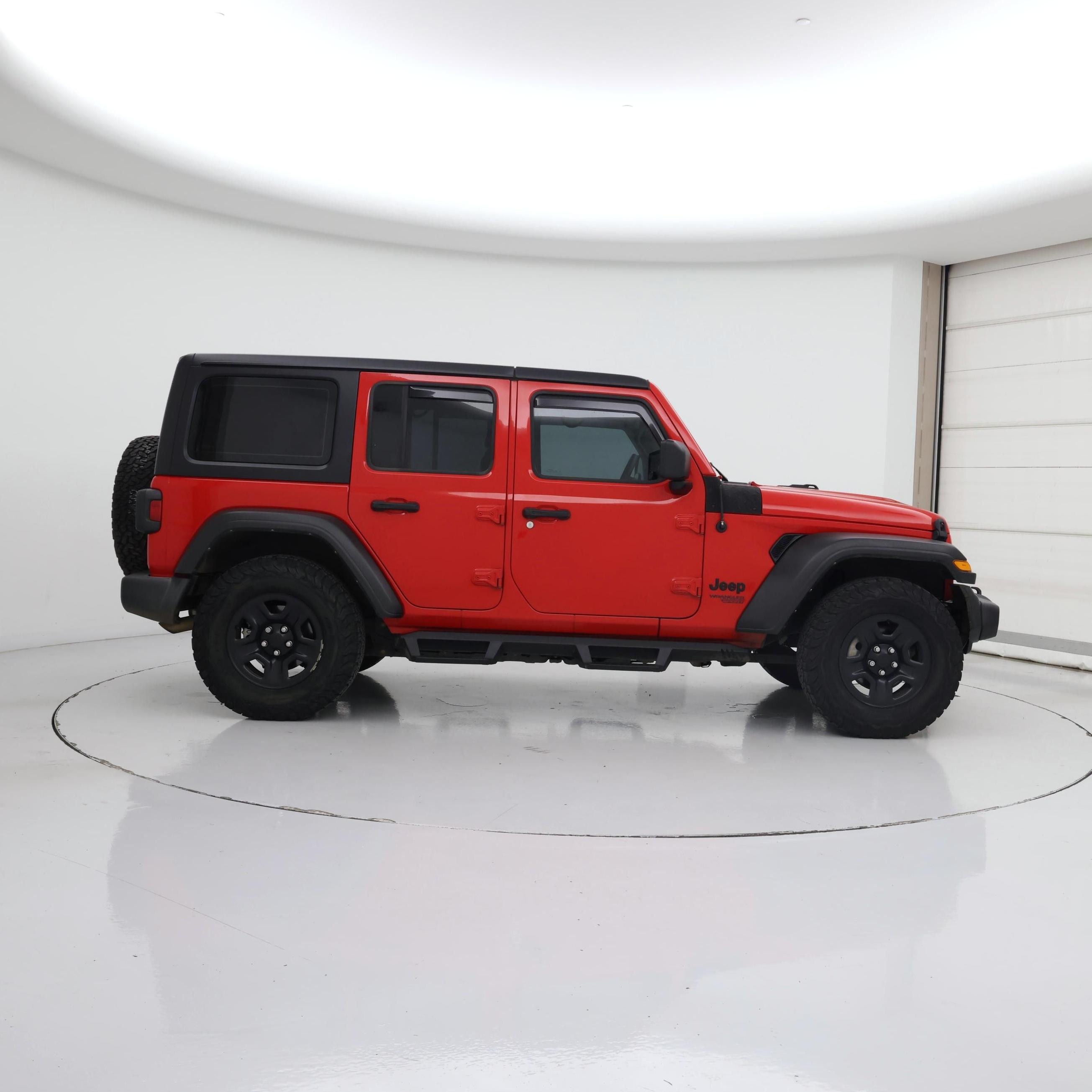 Thumbnail: 2021 Jeep Wrangler - 7