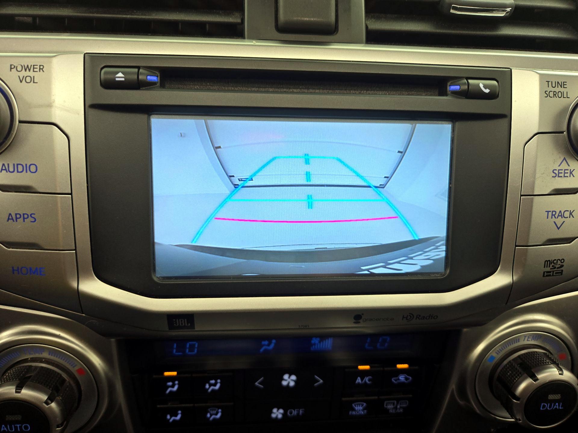 Thumbnail: 2015 Toyota 4Runner - 15