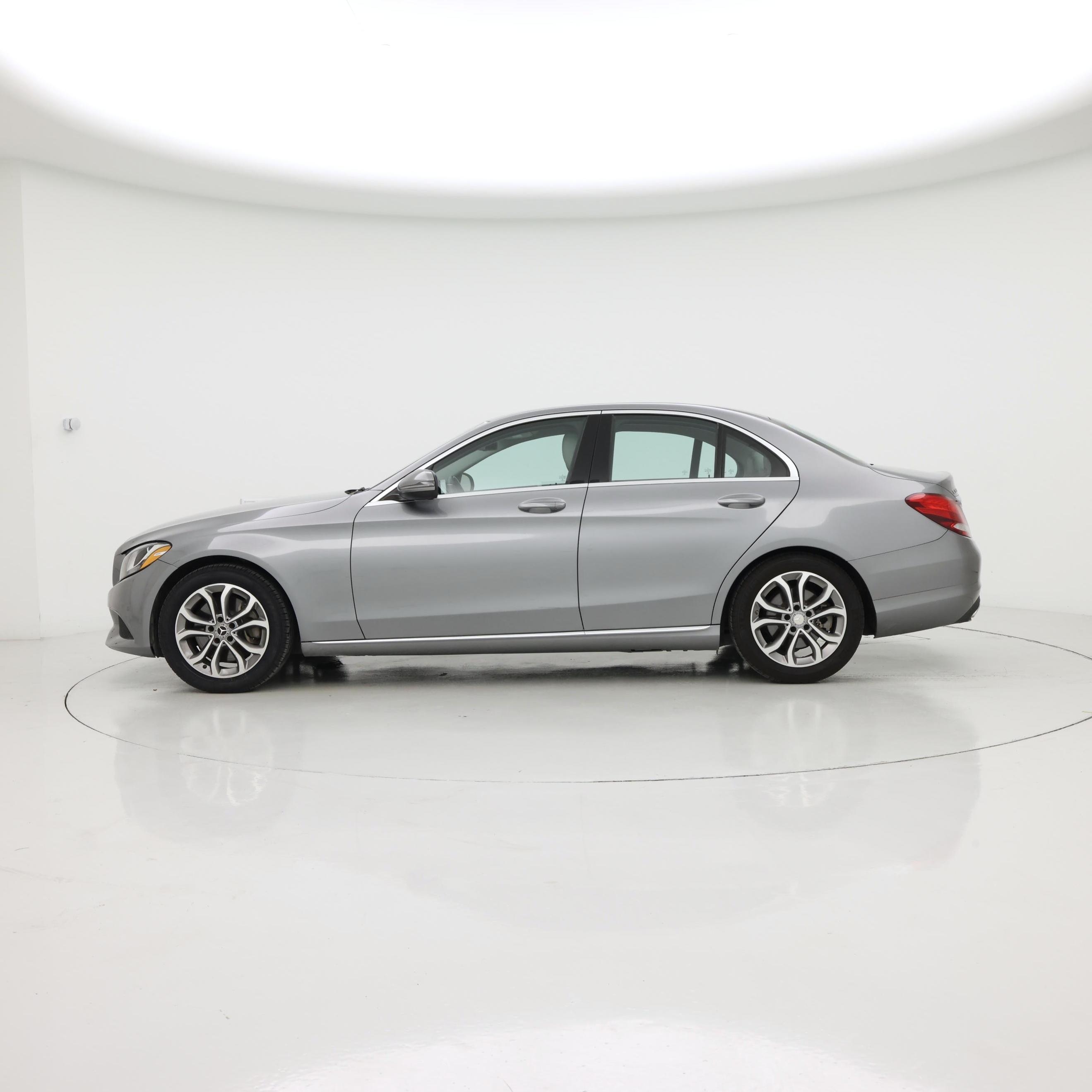 Thumbnail: 2016 Mercedes-Benz C-Class - 3