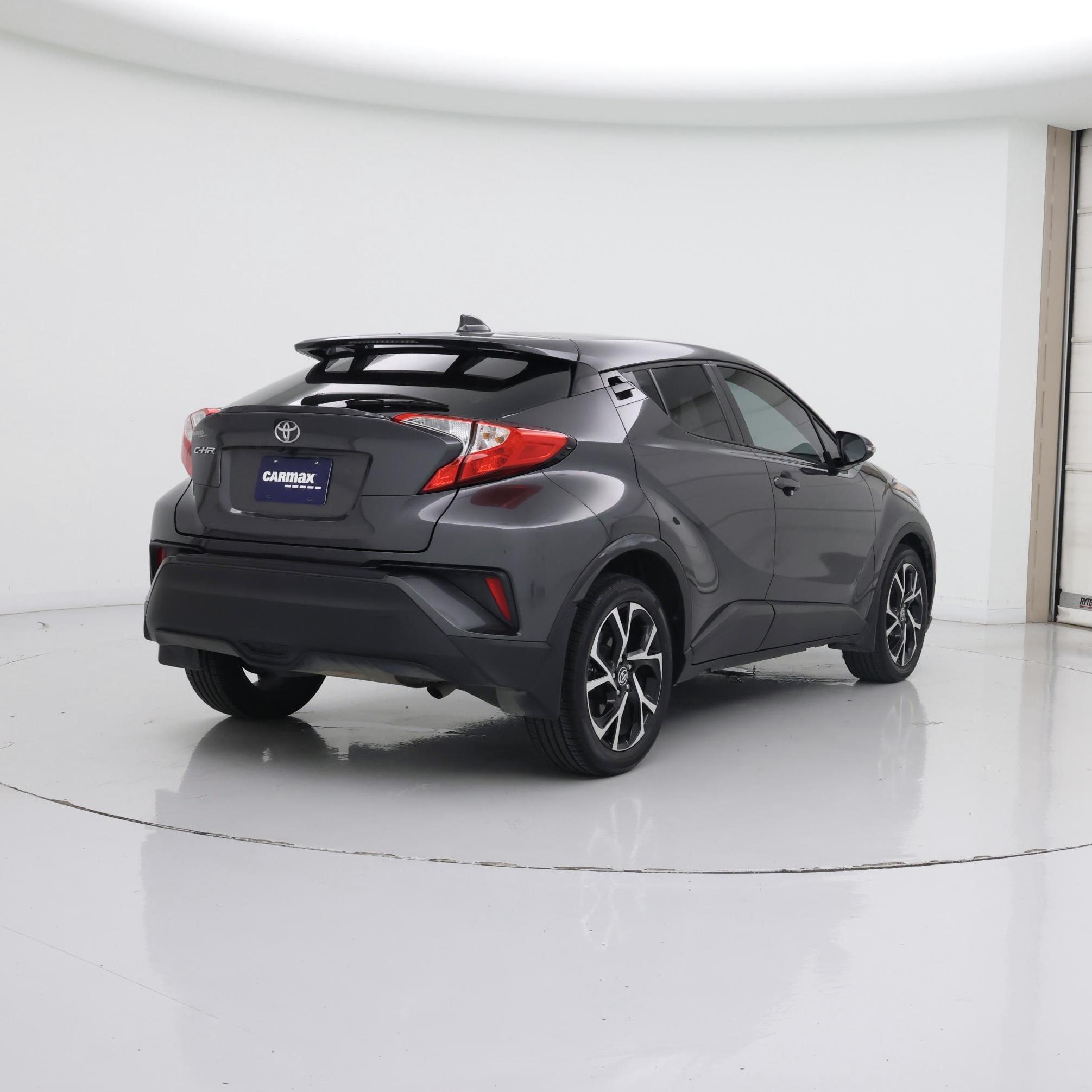 Thumbnail: 2022 Toyota C-HR - 8