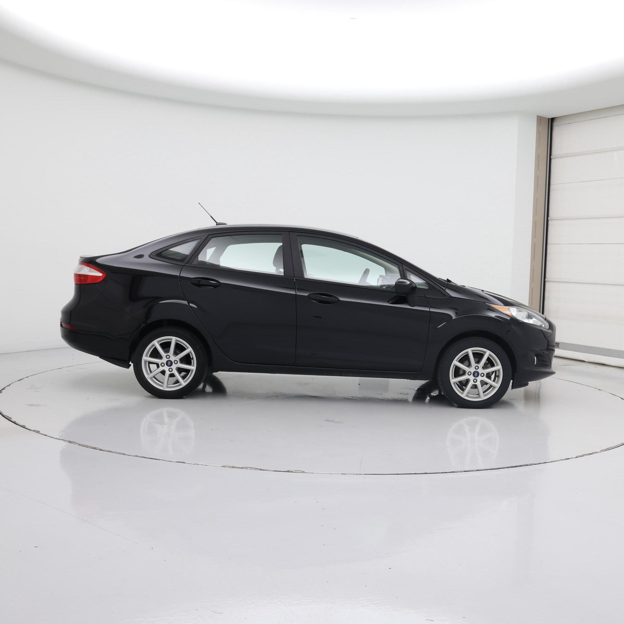 Thumbnail: 2019 Ford Fiesta - 7