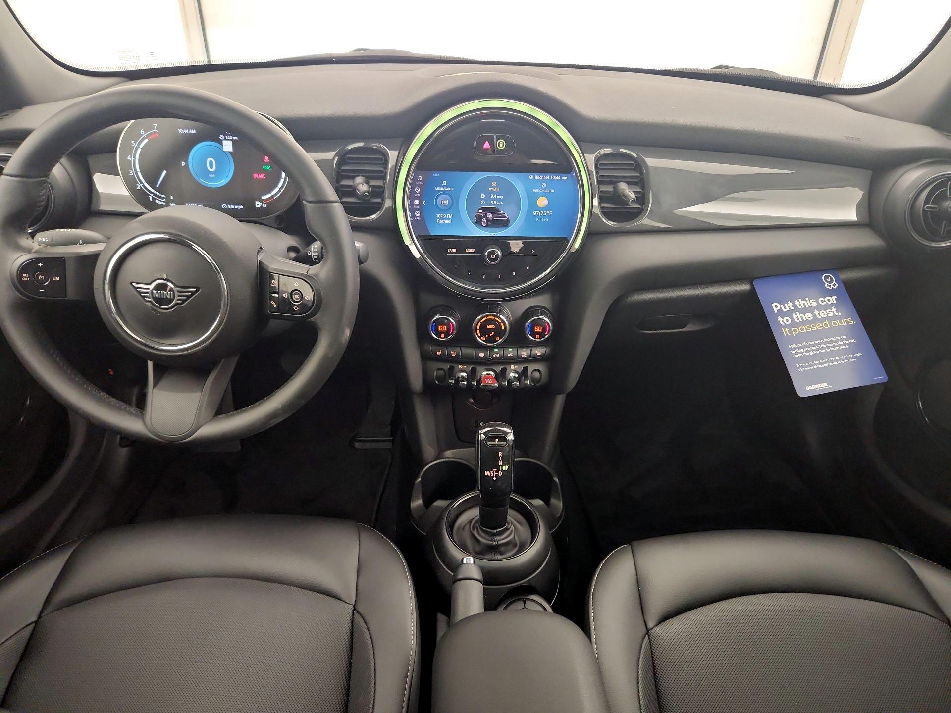 Thumbnail: 2022 MINI Cooper Hardtop - 9