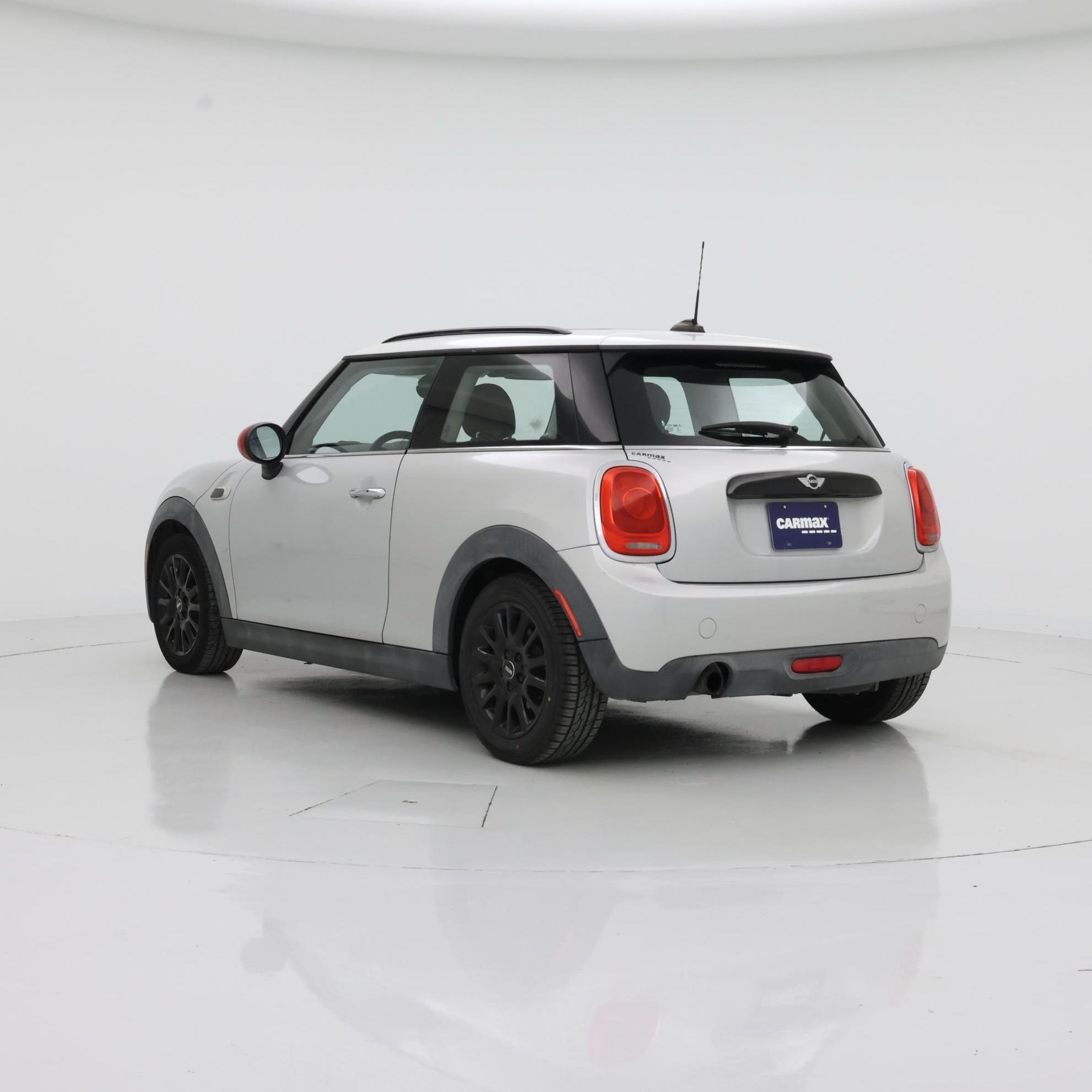 Thumbnail: 2016 MINI Cooper Hardtop - 2