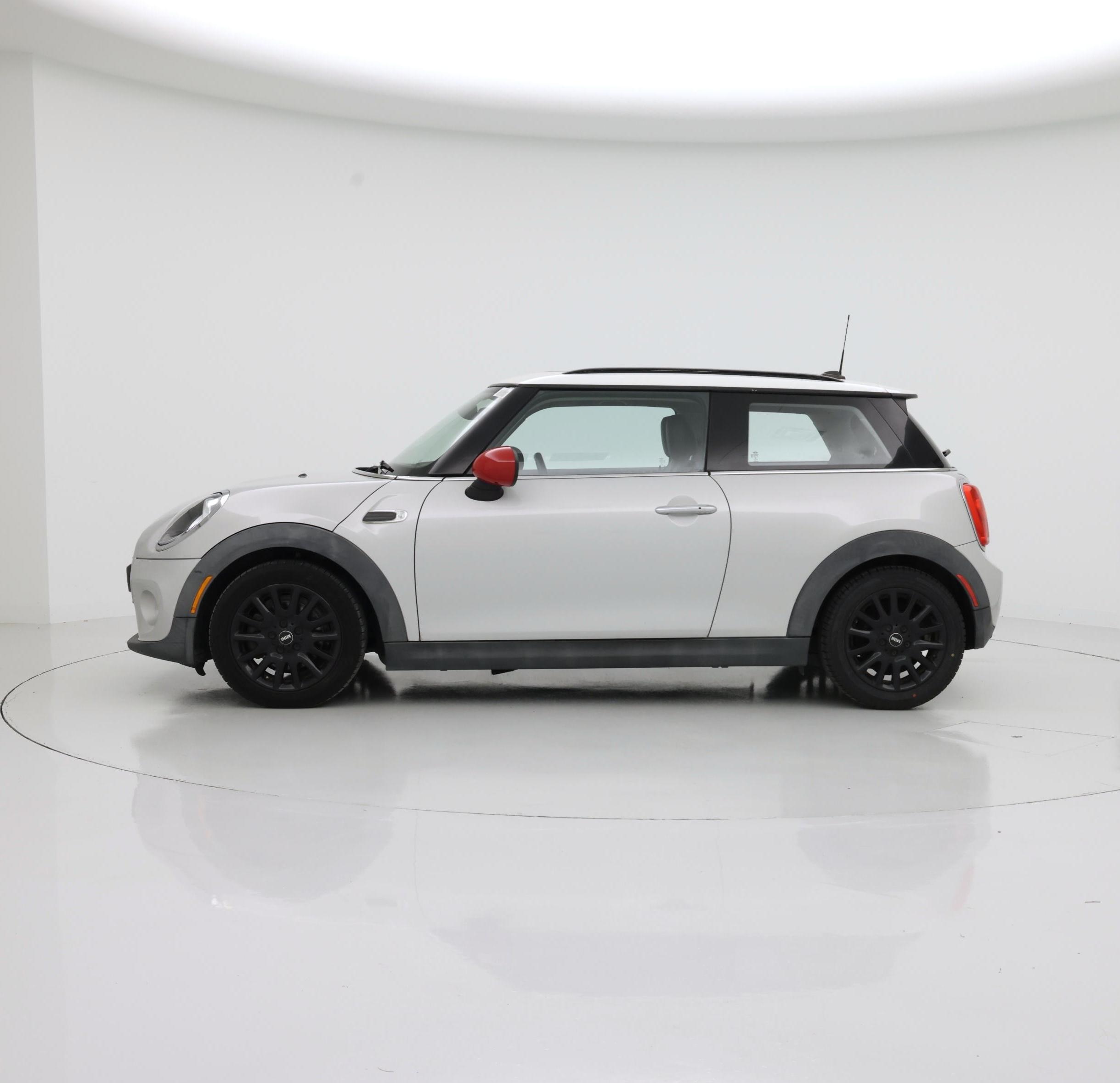Thumbnail: 2016 MINI Cooper Hardtop - 3