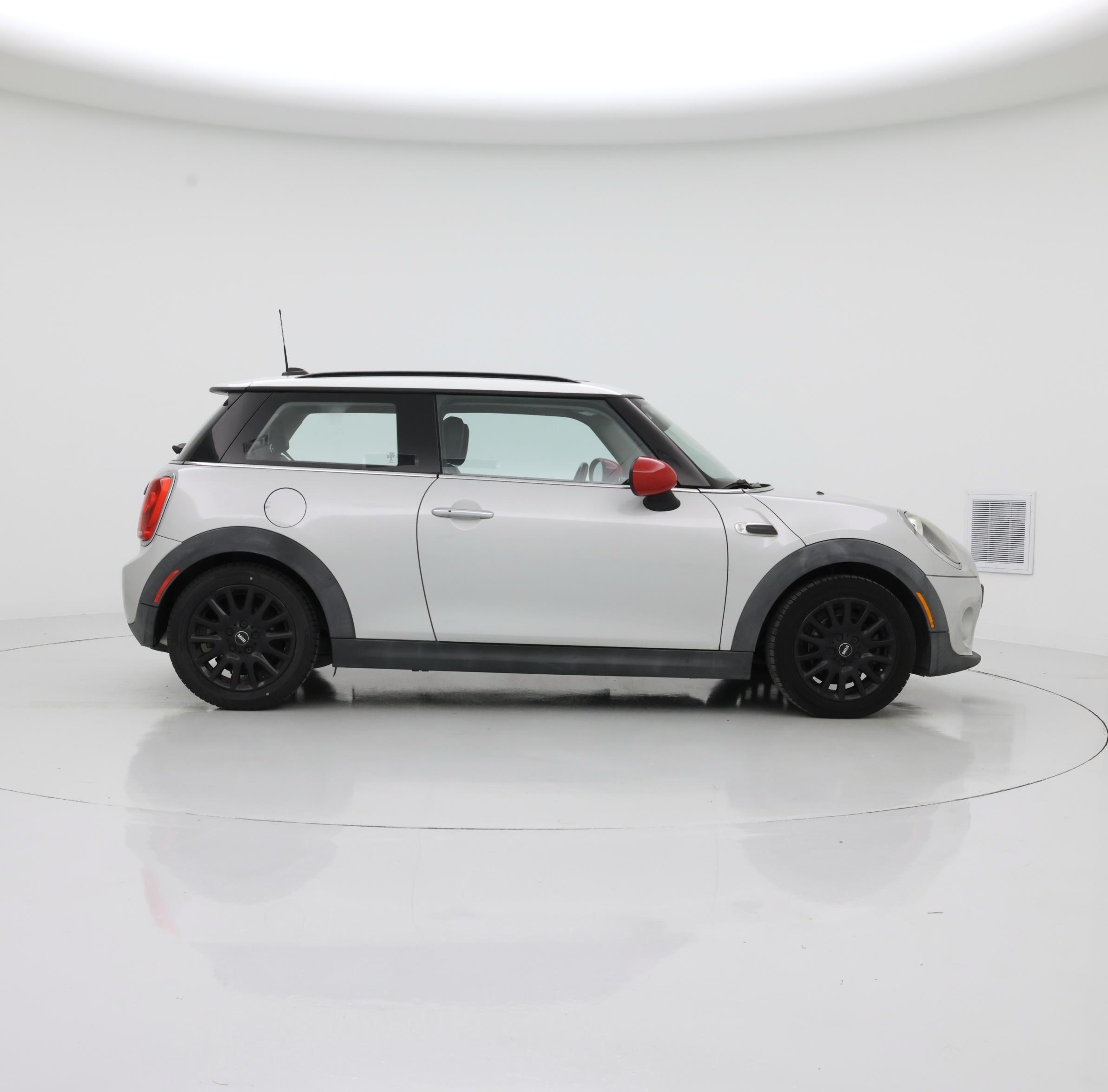 Thumbnail: 2016 MINI Cooper Hardtop - 7