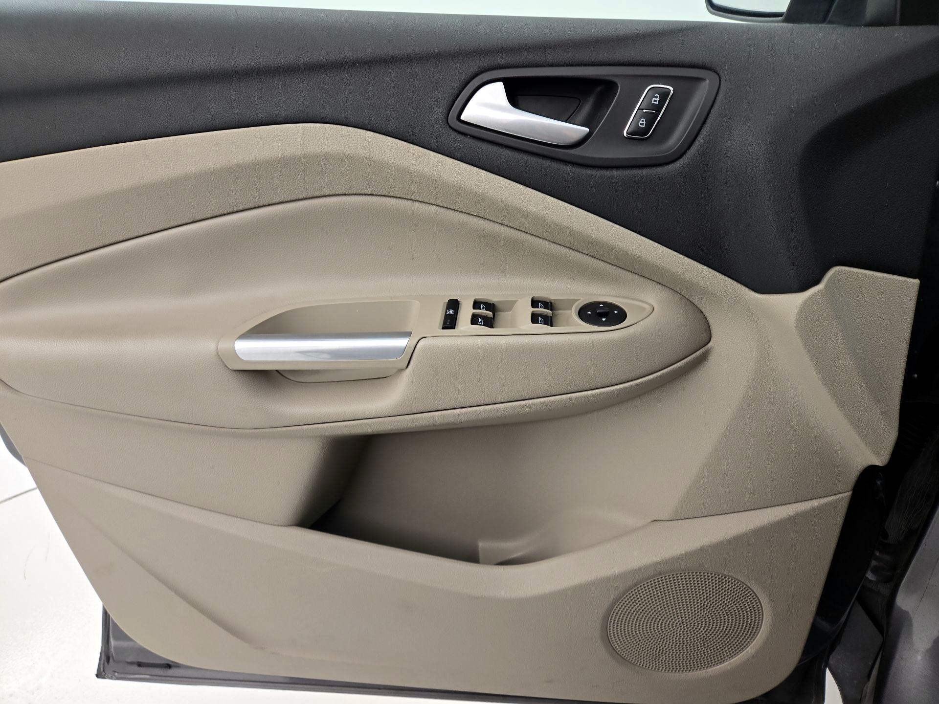 Thumbnail: 2014 Ford Escape - 12