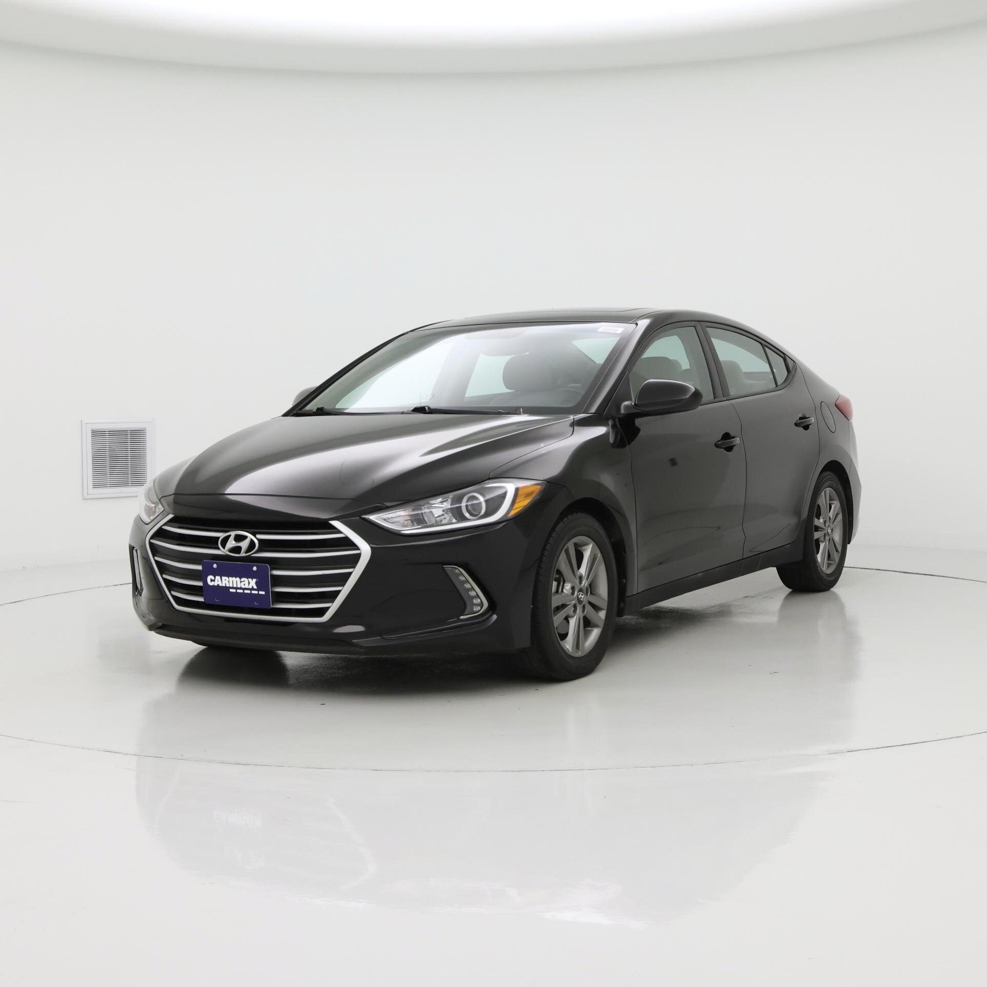 Thumbnail: 2017 Hyundai Elantra - 4